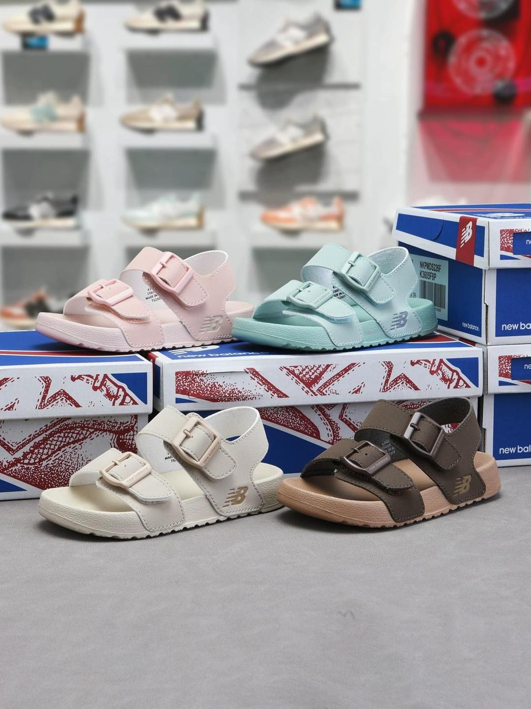 [🆕🇻🇳] Tokidoki – Thiên đường mua sắm cho mẹ và bé! 😎❤️️⭐️ Hàng về mà nét đẹp quá trời
 Mẫu sandal NB này e bán chạy lắm luôn , siêu nhẹ, siêu êm và siêu thoáng luôn.
 Thật sự chưa bao giờ r.ẻ đến vậy Off_chạm_sàn  , shares-17✔️ , likes-404❤️️ , date-2024-06-07 07:09:02🇻🇳🇻🇳🇻🇳📰🆕