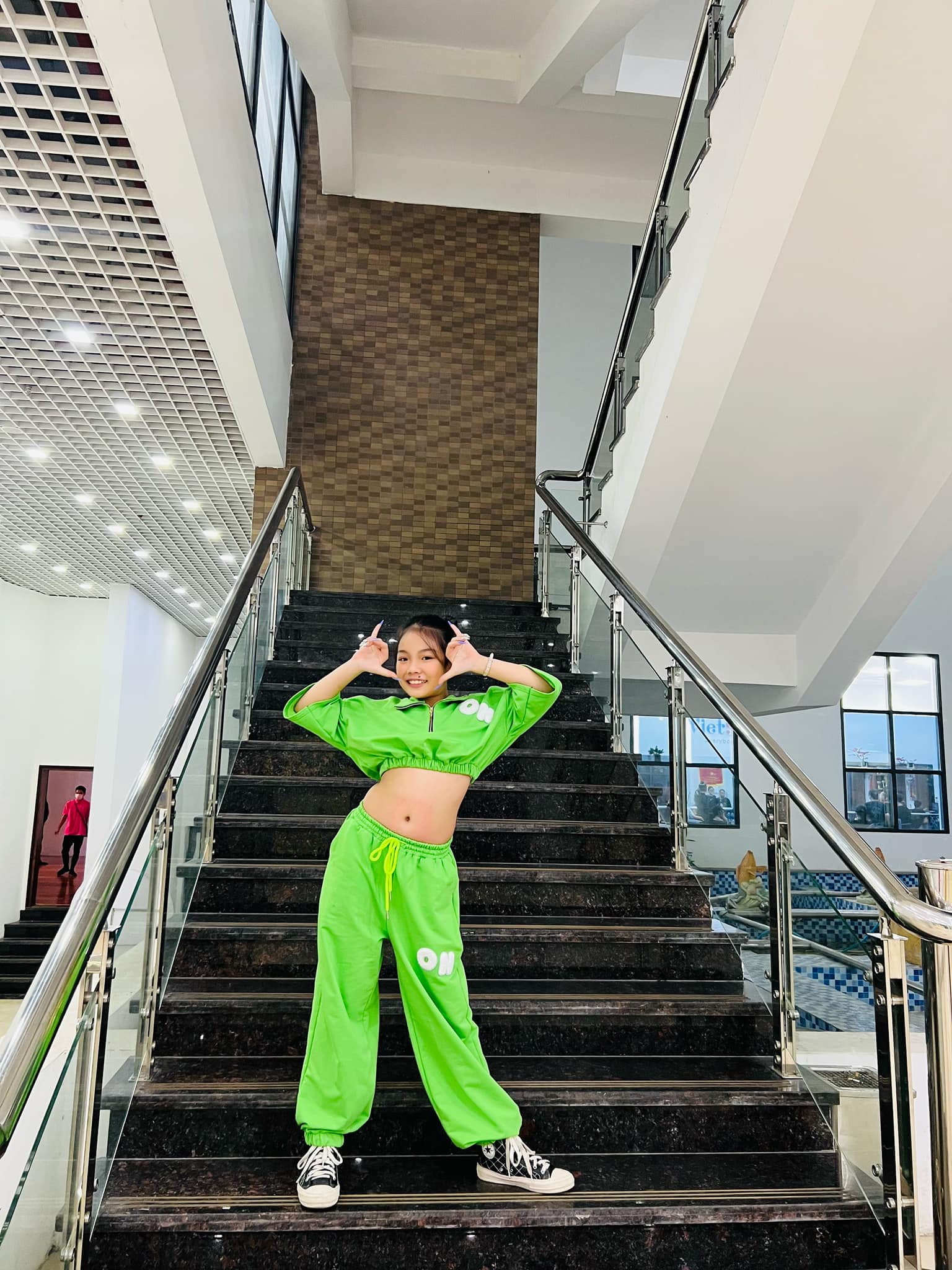 [🆕🇻🇳] Top1StarKids ⭐ ☀ ⚡ 𝟐𝟎𝟎% 𝐜𝐨̂𝐧𝐠 𝐥𝐮̛̣𝐜 𝐜𝐡𝐨 𝐧𝐠𝐚̀𝐲 𝐦𝐚𝐢 
 𝙷ã𝚢 để Lyn C Dance ￼ 𝚌ù𝚗𝚐 “𝑵𝒉𝒂̣̂𝒕 𝒌𝒚́ 𝒄𝒖̉𝒂 𝒄𝒐𝒏” 𝚕ư𝚞 𝚕ạ𝚒 𝚔𝚑𝚘ả𝚗𝚑 𝚔𝚑ắ𝚌 𝚝𝚞𝚢ệ𝚝 𝚟ờ𝚒 𝚝𝚛ê𝚗 𝚌𝚑ặ𝚗𝚐 đườ𝚗𝚐 … , shares-0✔️ , likes-0❤️️ , date-2023-04-15 15:48:32🇻🇳🇻🇳🇻🇳📰🆕