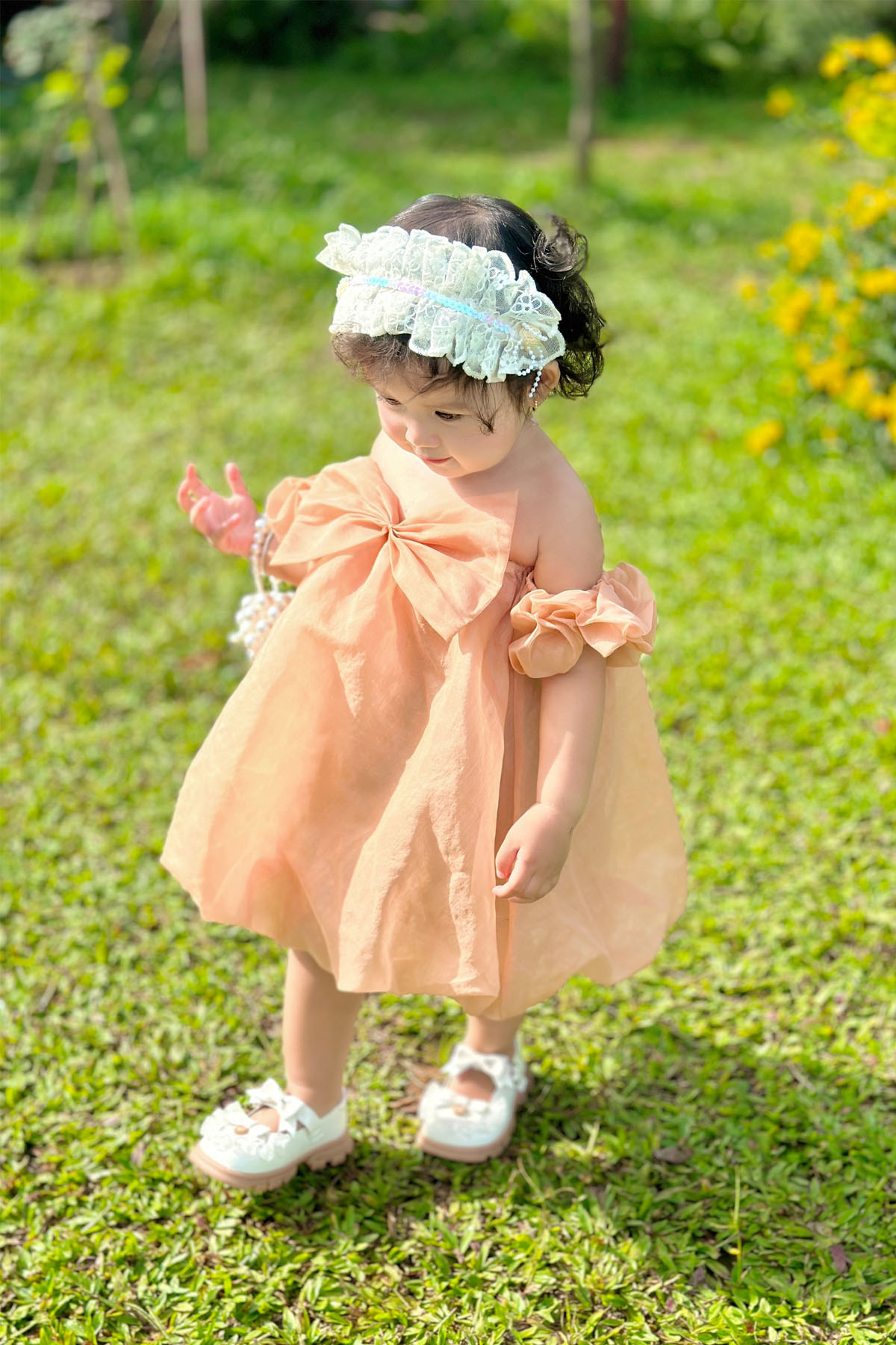 [🆕🇻🇳] Elena Kids – Thời Trang Thiết Kế Bé Gái – Thương hiệu thời trang cao cấp cho bé với những mẫu váy thiết kế riêng độc quyền 🧑‍🧒❤️️👶⭐️  Hè này Mom đã lựa được mẫu váy nào ưng ý cho bé nhà mình chưa? Nếu chưa Mom hãy tham khảo ngay mẫu váy đang rất hot tại Elena Kids mùa này nhé. Chất vải m , shares-12✔️ , likes-250❤️️ , date-2023-06-16 00:31:08🇻🇳🇻🇳🇻🇳📰🆕