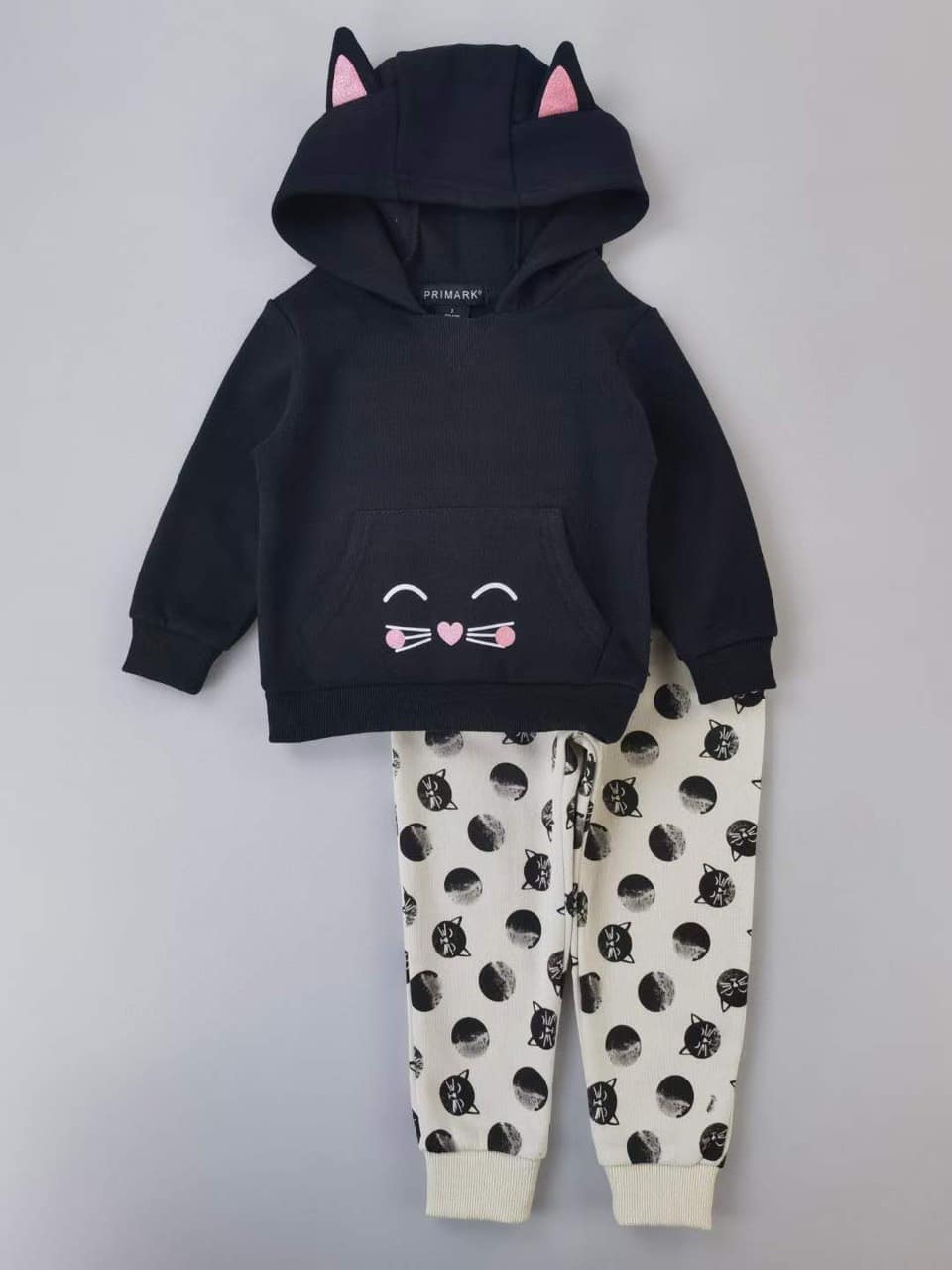 [🆕🇻🇳] ColorKids – Chuyên VNXK sỉ lẻ đồ cho bé 😎❤️️⭐️ Bộ Primark bé gái tai mèo xinh quá ạ, mặc mùa đông thì đúng là “hết nước chấm” nha các mẹ 
 Size 2-6y
 Giá 150k
 Câc nẹ nhanh tay ib shop để rinh về cho cá , shares-0✔️ , likes-1❤️️ , date-2023-08-06 06:35:14🇻🇳🇻🇳🇻🇳📰🆕