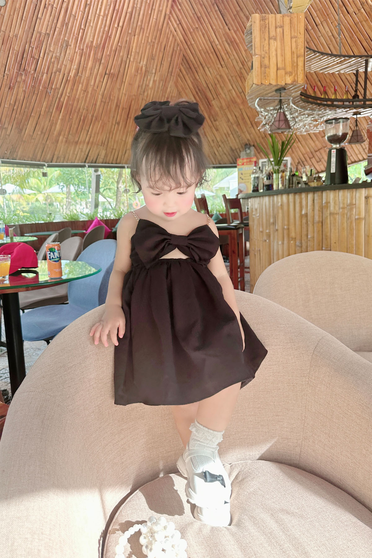 [🆕🇻🇳] Elena Kids – Thời Trang Thiết Kế Bé Gái – Thương hiệu thời trang cao cấp cho bé với những mẫu váy thiết kế riêng độc quyền 🧑‍🧒❤️️👶⭐️  Feedback | Váy nơ thiết kế riêng độc quyền tại Elena Kids.
 Phong cách độc đáo riêng biệt, giúp bé luôn nổi bật giữa đám đông. Chất lượng từ chất liệu vải , shares-4✔️ , likes-40❤️️ , date-2023-09-15 02:29:55🇻🇳🇻🇳🇻🇳📰🆕