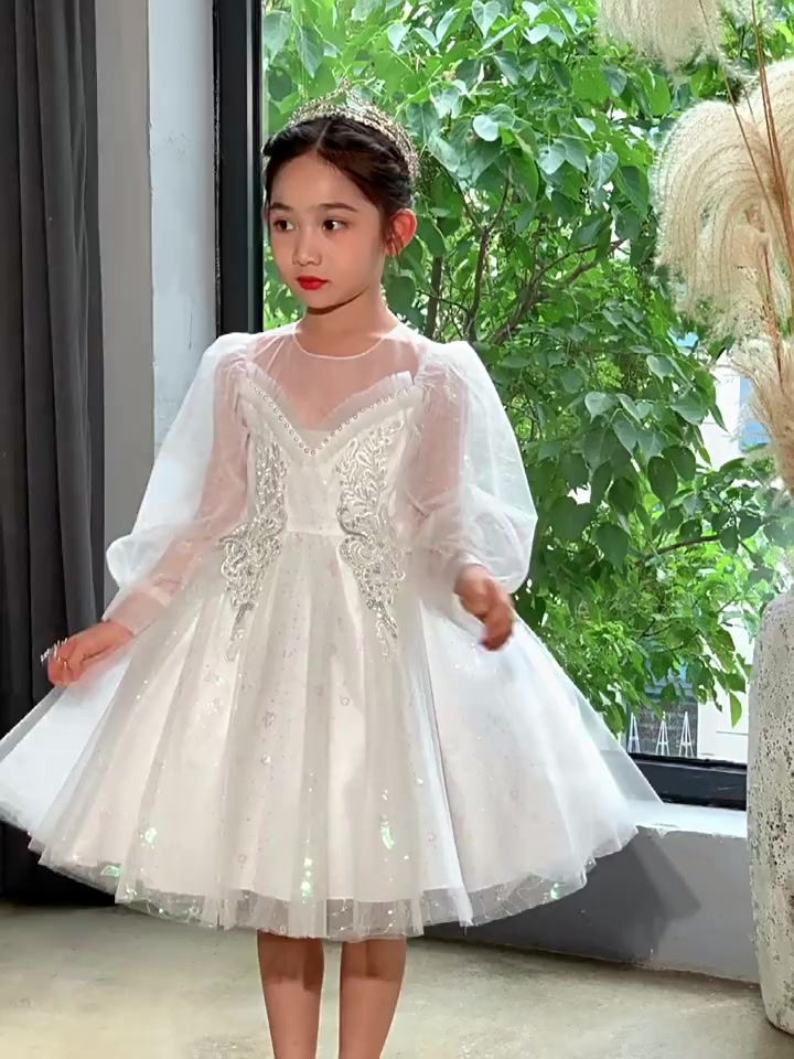 [🆕🇻🇳]  Aki – Thời Trang Bé Yêu 😎❤️️⭐️ Mẫu váy cực kì công chúa đã về rồi đây ạ.
   Đủ Size từ 10-55kg ạ.
   Được kiểm tra hàng trước khi thanh toán.
 sỉ liên hệ 0901528882 Mã V104
 , shares-1✔️ , likes-411❤️️ , date-2023-10-14 15:28:57🇻🇳🇻🇳🇻🇳📰🆕