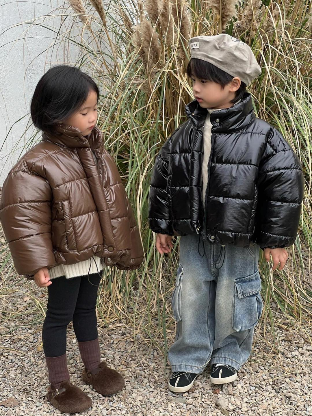 [🆕🇻🇳] BABYBUYvip – chuyên giày dép – quần áo cao cấp cho bé yêu 🧑‍🧒❤️️👶⭐️ NEW Autumn-winter collection
HÀNG CÓ SẴN
Hay hơn order là hàng có sẵn số lượng nên nhỡ không vừa còn đổi size đổi mẫu ạ 
Đồ thu-đông đằng nào mẹ cx phải mu , shares-1✔️ , likes-42❤️️ , date-2023-11-29 22:44:33🇻🇳🇻🇳🇻🇳📰🆕