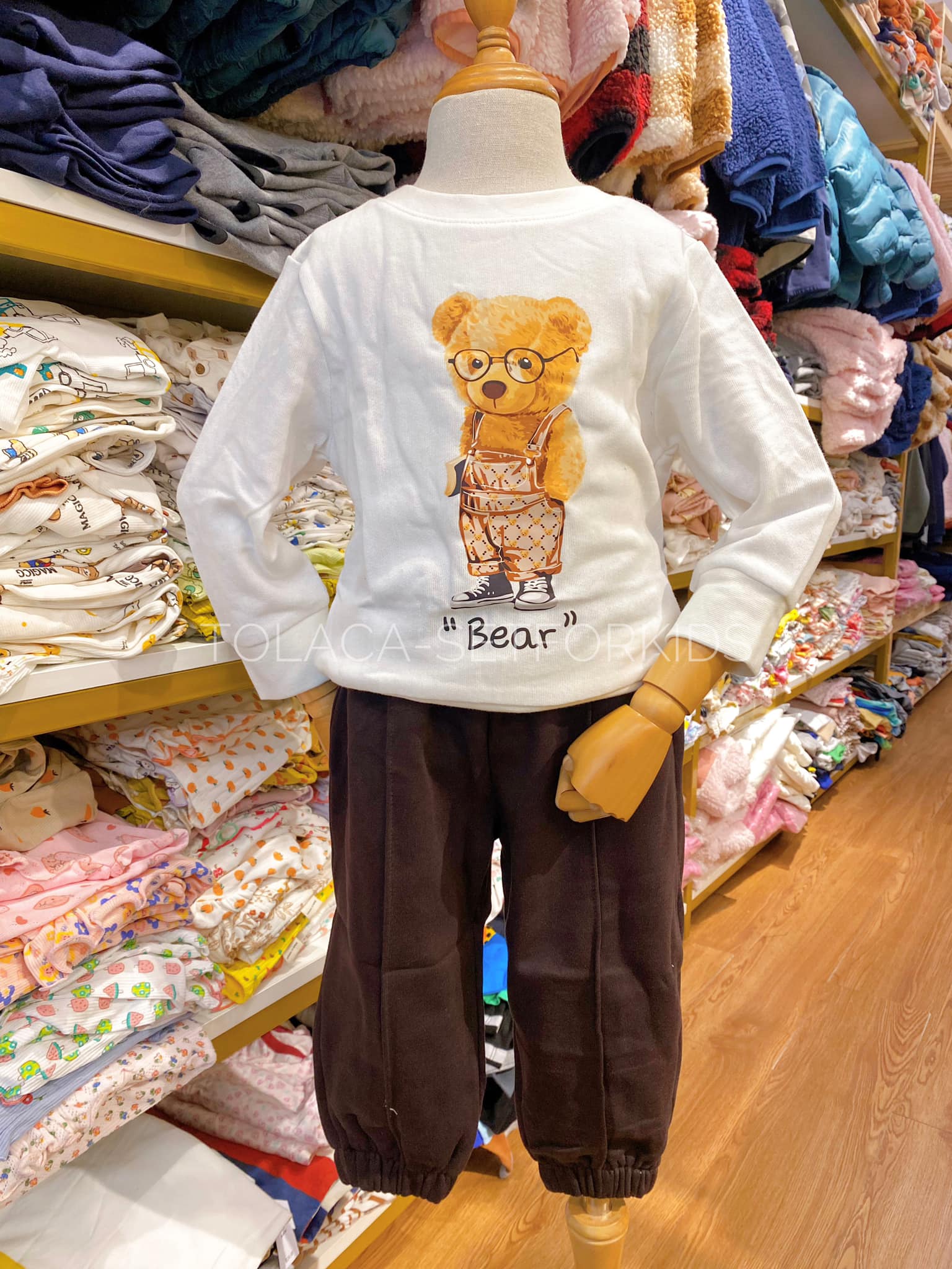 [🆕🇻🇳] Tớ là Cá – Set for Kids – Shop chuyên bán đồ bộ rời cho bé trai 0-7 tuổi 😎❤️️⭐️  Shop về thêm set Nỉ này siêu xinh. Áo nỉ da cá. Quần lót bông nha ạ.  Size 8-18kg. Giá vẫn #195k/bộ thui. Inbox shop ngayyyy !
 , shares-0✔️ , likes-8❤️️ , date-2024-01-31 03:04:23🇻🇳🇻🇳🇻🇳📰🆕