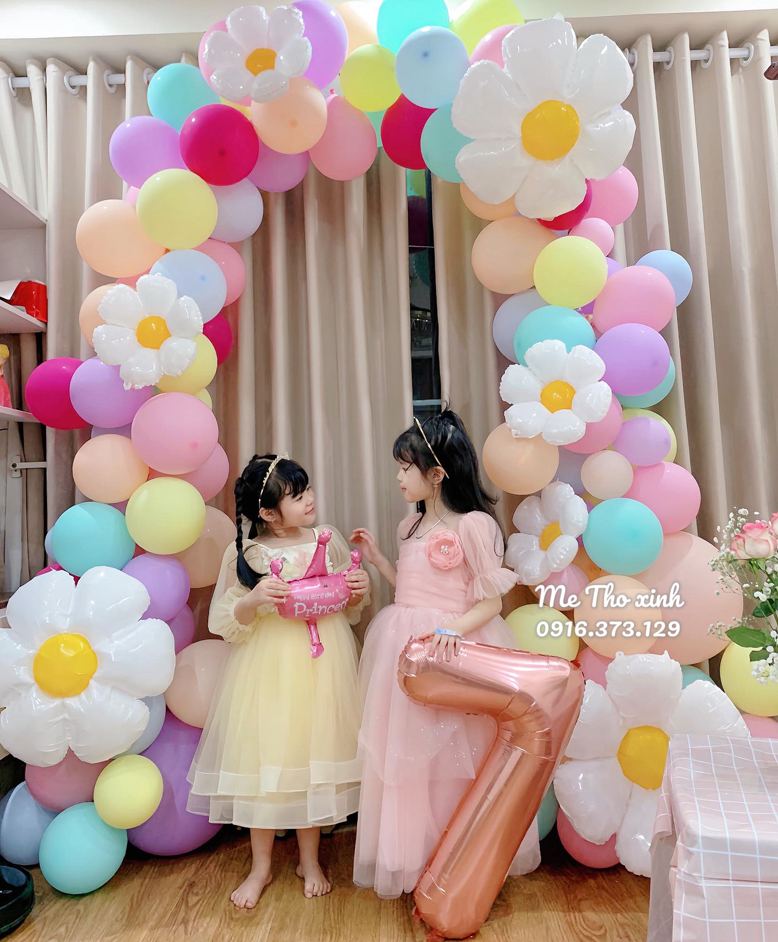 [🆕🇻🇳] Váy Công Chúa – Mẹ Thỏ Xinh – Váy công chúa thiết kế cao cấp cho bé gái 🧑‍🧒❤️️👶⭐️ Feedback đáng iu của công chúa nhỏ
Các #Màu : Trắng, Hồng, Kem..
Đủ #Size : 8~40kg (Size to đặt may 1 ngày có váy ạ)

—————————
CAM KẾT TOÀN BỘ ẢNH DO SHOP , shares-0✔️ , likes-0❤️️ , date-2024-02-21 14:54:29🇻🇳🇻🇳🇻🇳📰🆕