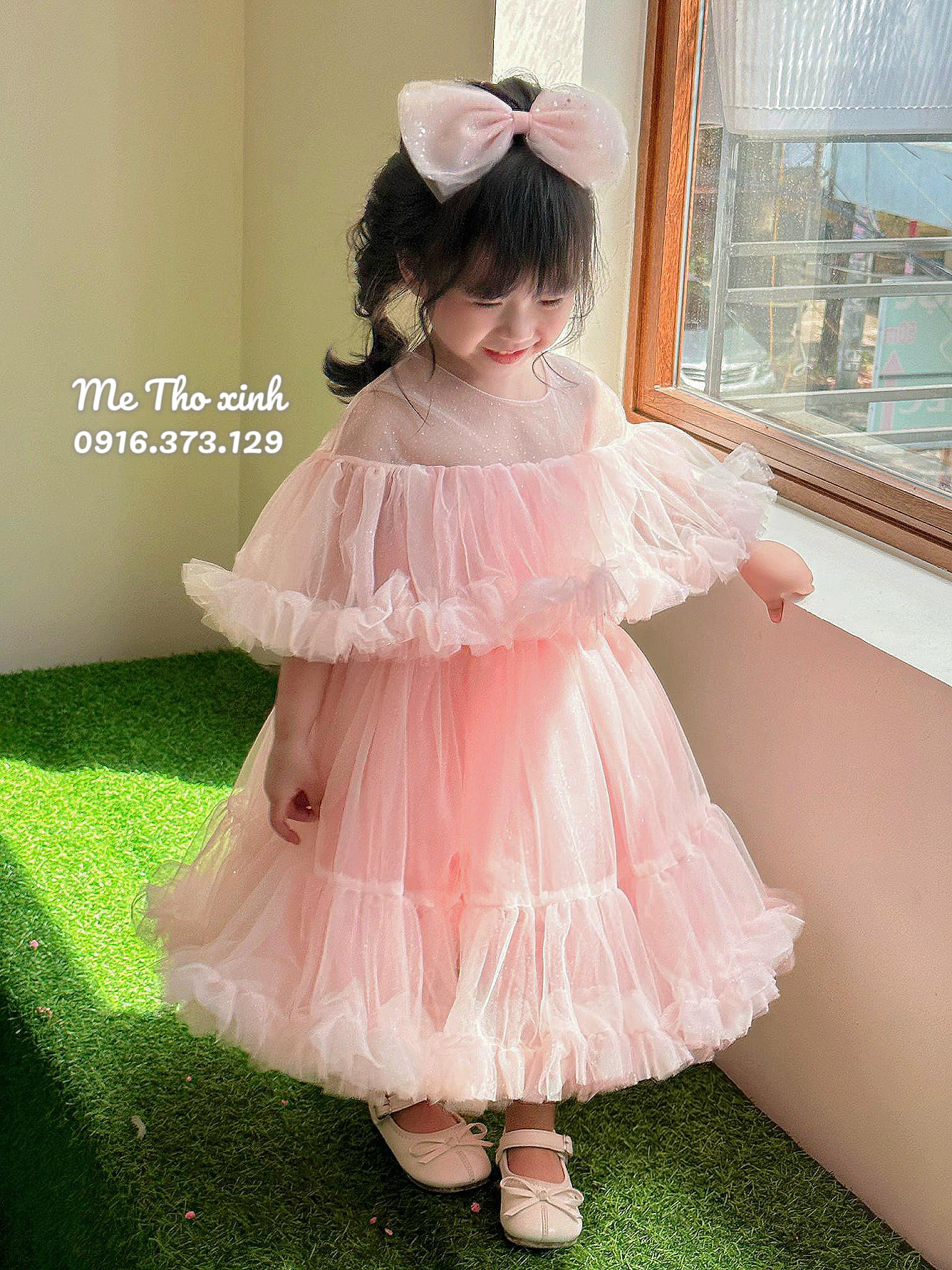 [🆕🇻🇳] Váy Công Chúa – Mẹ Thỏ Xinh – Váy công chúa thiết kế cao cấp cho bé gái 🧑‍🧒❤️️👶⭐️ Các mẫu váy màu hồng kẹo ngọt lấp lánh với chất voan siêu mềm mại, voan mềm mỏng mặc nhẹ tênh ạ

—————————
CAM KẾT TOÀN BỘ ẢNH DO SHOP TỰ CHỤP
 HOTLINE : 0 , shares-0✔️ , likes-2❤️️ , date-2024-03-29 15:42:36🇻🇳🇻🇳🇻🇳📰🆕