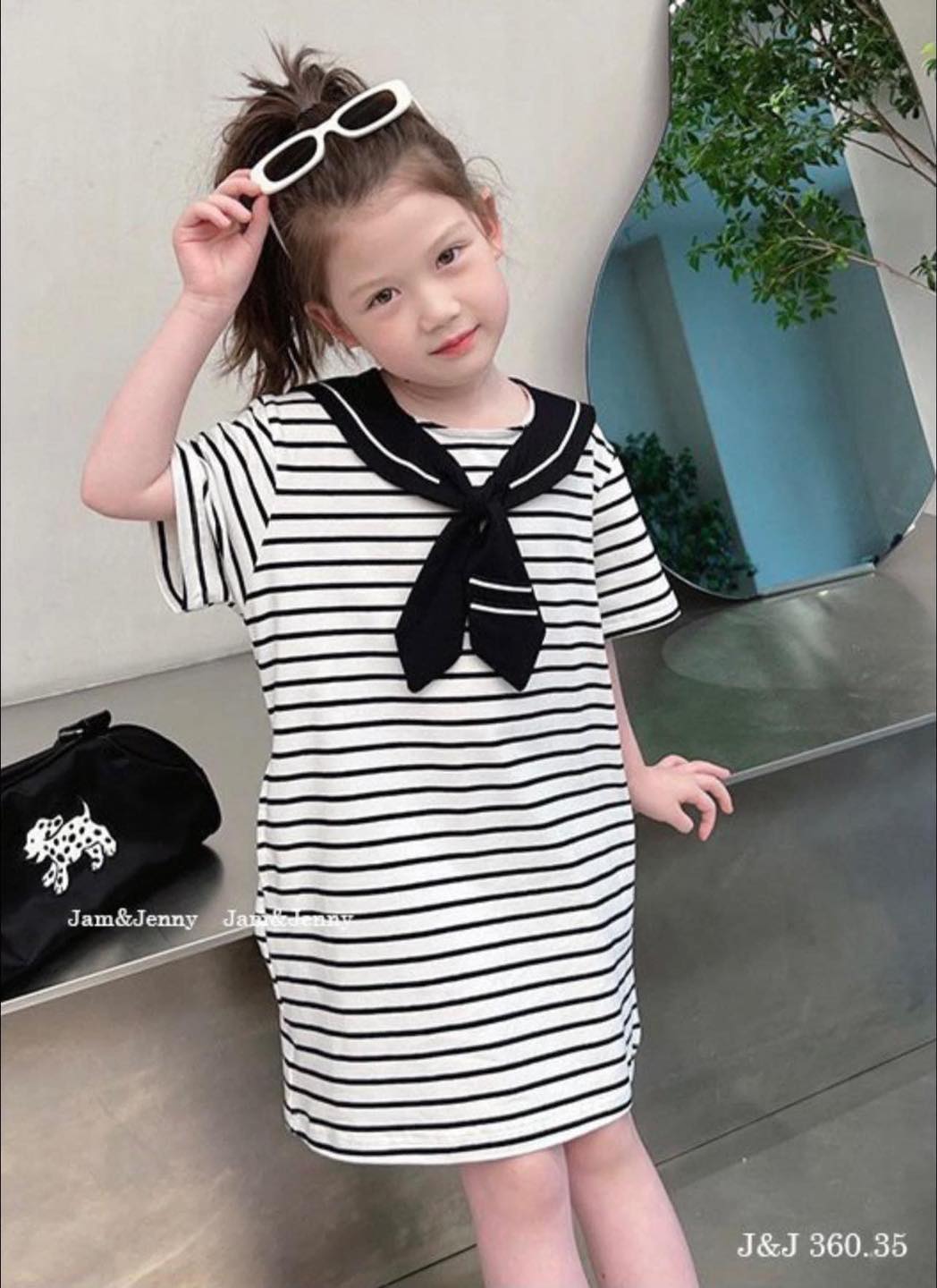 [🆕🇻🇳] MamimO Shop – Bán buôn – bán lẻ thời trang xuất khẩu trẻ em 😎❤️️⭐️ E back full sz bác nào trc hụt hú e nhé
 Mã này xinh lắm, chất đê mê bao ưng luông
Sz : 2Y đến 12Y 
Zá k đổi : 1 8 5 k
 , shares-0✔️ , likes-56❤️️ , date-2024-04-15 14:48:47🇻🇳🇻🇳🇻🇳📰🆕