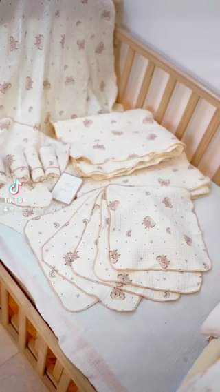 [🆕🇻🇳] Bùi Cốm shop – Quần áo trẻ em xuất khẩu 🧑‍🧒❤️️👶⭐️ HÀNG MỚI VỀ 
 Bộ cho các bạn tuổi teen và bố mặc đồng phục, áo cotton quần da cá, màu sắc đơn giản. Cả nhà mặc đi chơi rất đẹp nha.
 * Size XS, S, M và L ( , shares-0✔️ , likes-4❤️️ , date-2024-05-09 16:22:09🇻🇳🇻🇳🇻🇳📰🆕