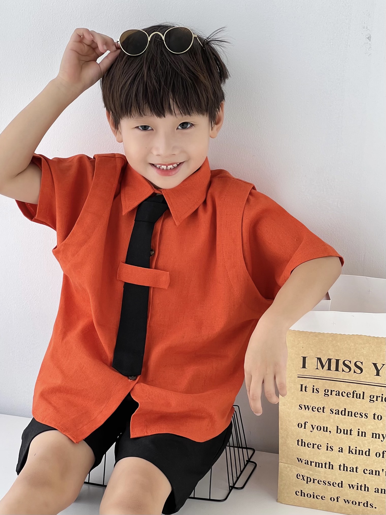 [🆕🇻🇳] FBaby Store – Thời Trang Trẻ Em Thiết Kế Cao Cấp 😎❤️️⭐️ Không có gì là quá khó
Mặc đẹp cứ để Fbaby lo 
BỘ SƠ MI CAVAT này của nhà F độ hot thì không phải bàn lun ạ
– Set gồm 3 chi tiết chỉn chu, cavat có thể thá , shares-0✔️ , likes-2❤️️ , date-2024-04-28 13:55:23🇻🇳🇻🇳🇻🇳📰🆕