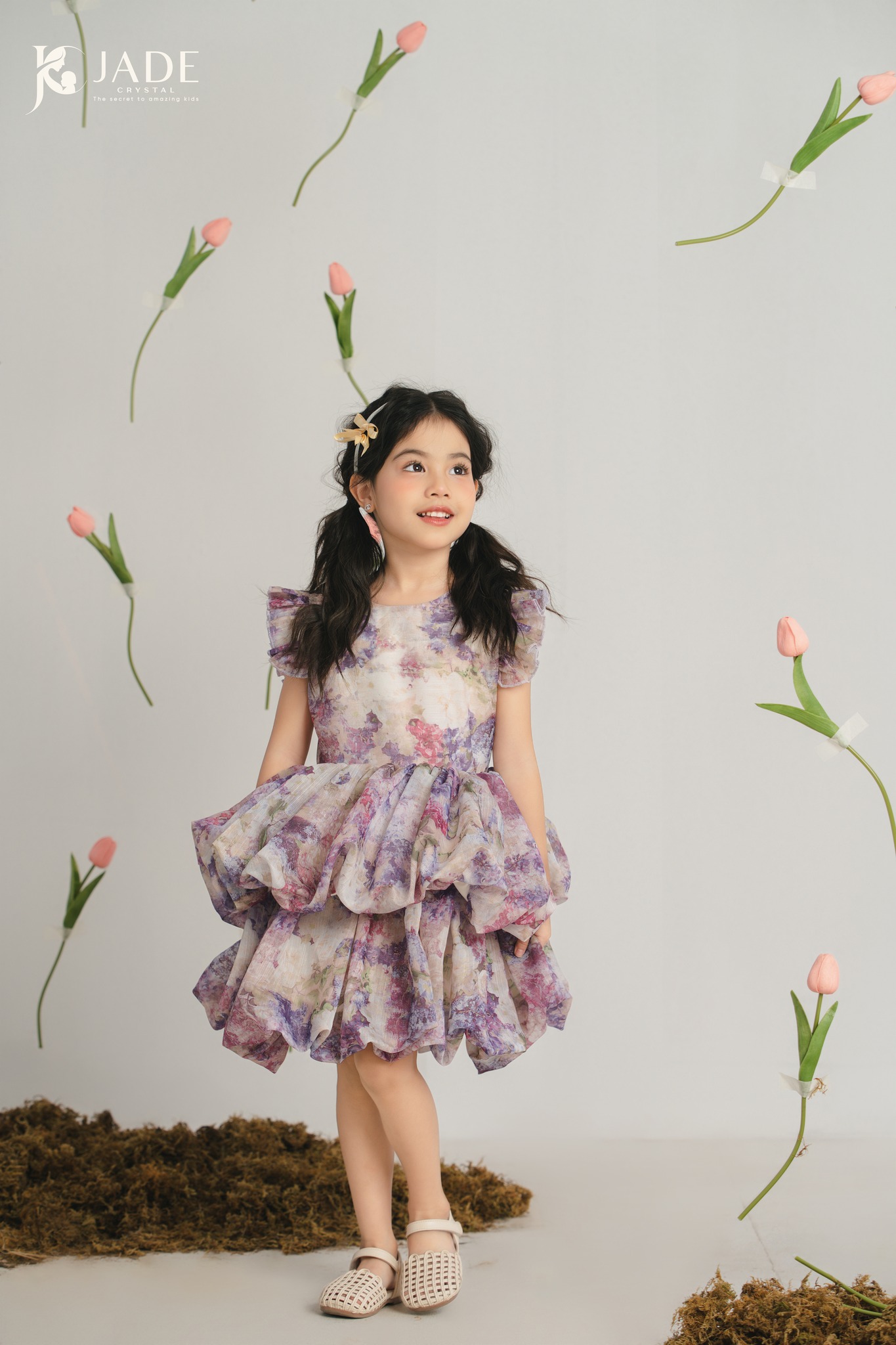 [🆕🇻🇳] Jade Crystal – Life Style – 𝐓𝐇𝐄 𝐒𝐄𝐂𝐑𝐄𝐓 𝐓𝐎 𝐀𝐌𝐀𝐙𝐈𝐍𝐆 𝐊𝐈𝐃𝐒 😎❤️️⭐️  𝐒𝐮𝐦𝐦𝐞𝐫 𝐄𝐬𝐬𝐞𝐧𝐜𝐞 | 𝐋𝐈𝐋𝐀𝐂 𝐃𝐑𝐄𝐒𝐒

 Bé yêu như một nàng công chúa bước vào mùa hạ rực rỡ với thiết vế váy bồng bềnh cùng những họa tiết hoa LILAC bay bổng tôn  , shares-0✔️ , likes-4❤️️ , date-2024-04-24 03:44:01🇻🇳🇻🇳🇻🇳📰🆕