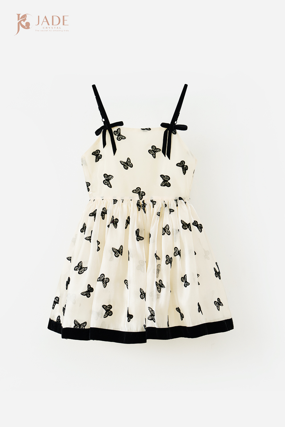 [🆕🇻🇳] Jade Crystal – Life Style – 𝐓𝐇𝐄 𝐒𝐄𝐂𝐑𝐄𝐓 𝐓𝐎 𝐀𝐌𝐀𝐙𝐈𝐍𝐆 𝐊𝐈𝐃𝐒 😎❤️️⭐️  𝐏𝐫𝐢𝐧𝐜𝐞𝐬𝐬 𝐨𝐟 𝐉𝐚𝐝𝐞 𝐂𝐫𝐲𝐬𝐭𝐚𝐥 | 𝐋𝐄𝐏𝐈 𝐃𝐑𝐄𝐒𝐒 

  E ấp trong chiếc đầm bướm tay bồng, được thiết kế thêu tay tỉ mỉ như kiến bé trở thành nàng công chúa xinh xắn g , shares-1✔️ , likes-6❤️️ , date-2024-04-24 09:12:00🇻🇳🇻🇳🇻🇳📰🆕