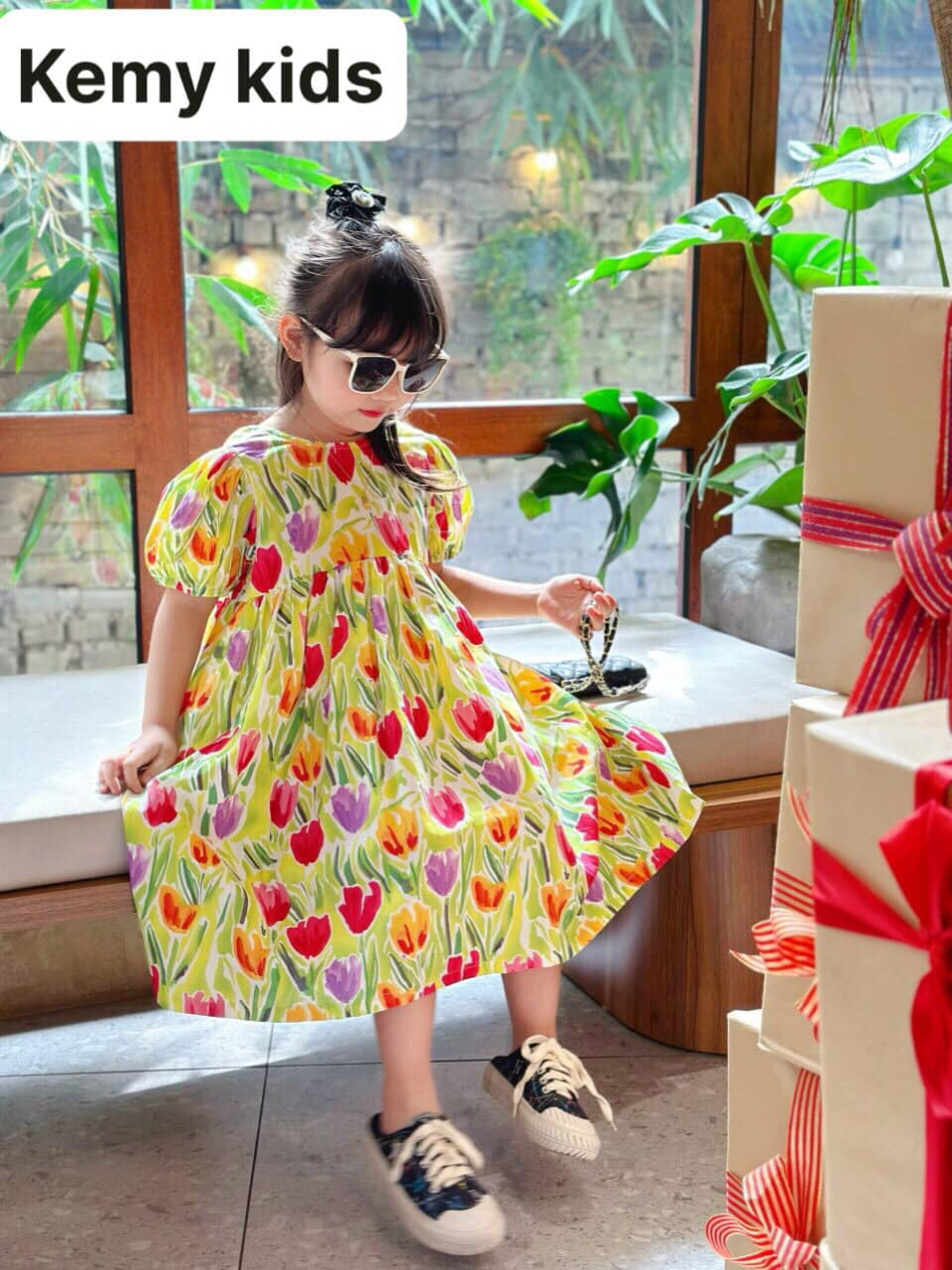 [🆕🇻🇳] Kemy Kids 😎❤️️⭐️ Trend hoa tulip này lạ lắm – xinh yêu lạc lối 
 Nổi bật cực kỳ – hợp mọi hoàn cảnh luôn ạ 
 Thô cotton mềm đẹp 
 Size 1-10 tuổi (10-40kg)
 —————————————-
  , shares-0✔️ , likes-1❤️️ , date-2024-05-07 23:09:33🇻🇳🇻🇳🇻🇳📰🆕