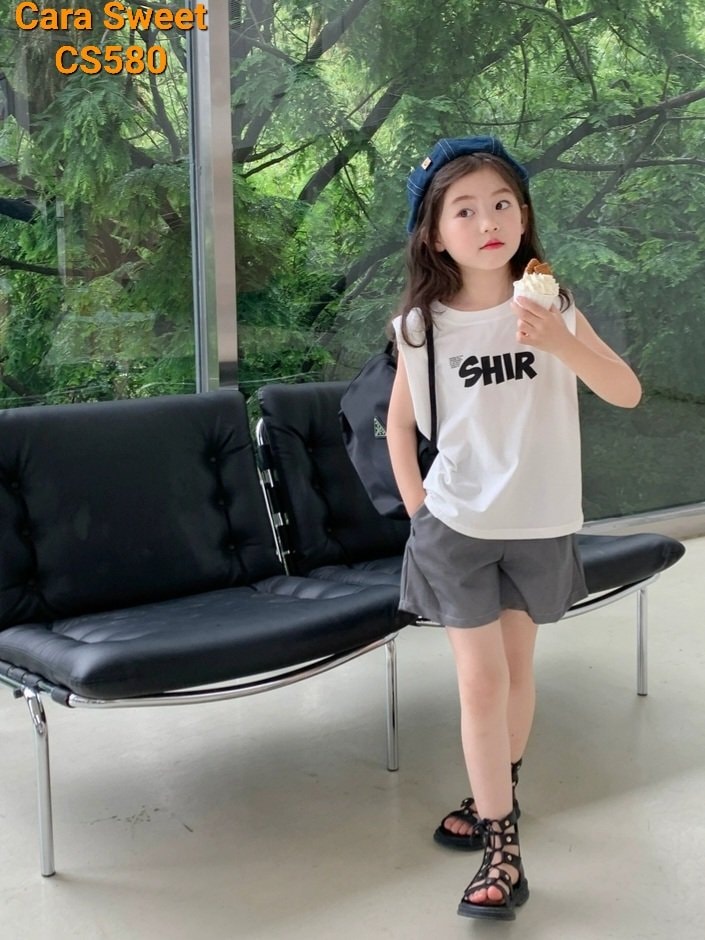 [🆕🇻🇳] Cara Sweet – Sản xuất và phân phối hàng thiết kế trẻ em 😎❤️️⭐️ Thêm một set sang cực sang cho các bé
 Nhẹ nhàng, phong cách mặc lúc nào cũng ukie
 Dáng quần xinh lạ
 Áo suông vai chờm, chất cotton 4 chiều mặc siêu thíc , shares-0✔️ , likes-2❤️️ , date-2024-05-05 01:58:56🇻🇳🇻🇳🇻🇳📰🆕