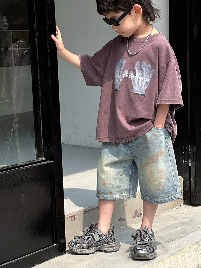 [🆕🇻🇳] Baby so Cute – Thời Trang Cho Bé Yêu ! 🧑‍🧒❤️️👶⭐️ Sẵn cả set, nhưng mà áo ở ngoài là màu nâu caphe nha mẹ, ko hiểu sao mẫu chụp lên màu tím như vầy.
 Đủ sz cho bé 13-35kg
 , shares-1✔️ , likes-4❤️️ , date-2024-05-24 13:28:18🇻🇳🇻🇳🇻🇳📰🆕