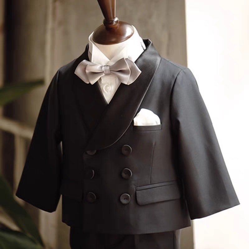 [🆕🇻🇳]  MMKID aims to bring kids the most high fashionable and high quality party design 🧑‍🧒❤️️👶⭐️ Vì sao chất liệu may Vest cho bé trai lại được MMKID Team chú trọng nhất đến như vậy? 
 Vì không chỉ mong muốn bé mặc vest thật đẹp, sang trọng mà chúng tô , shares-8✔️ , likes-98❤️️ , date-2024-06-03 02:56:57🇻🇳🇻🇳🇻🇳📰🆕