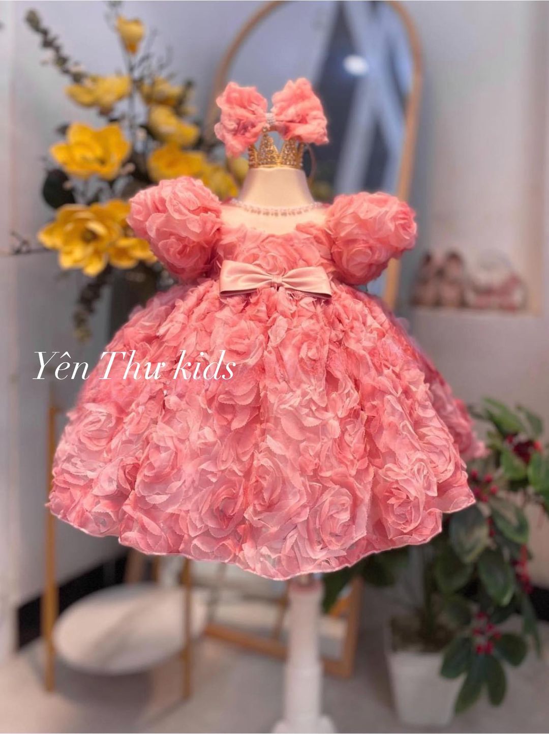 [🆕🇻🇳]  Yên Thư Kids – chuyên đầm công chúa, váy body, váy thôi nôi cho các bé 🧑‍🧒❤️️👶⭐️ Hoa hồng siêu đẹp nha
 , shares-0✔️ , likes-2❤️️ , date-2024-05-26 16:39:36🇻🇳🇻🇳🇻🇳📰🆕