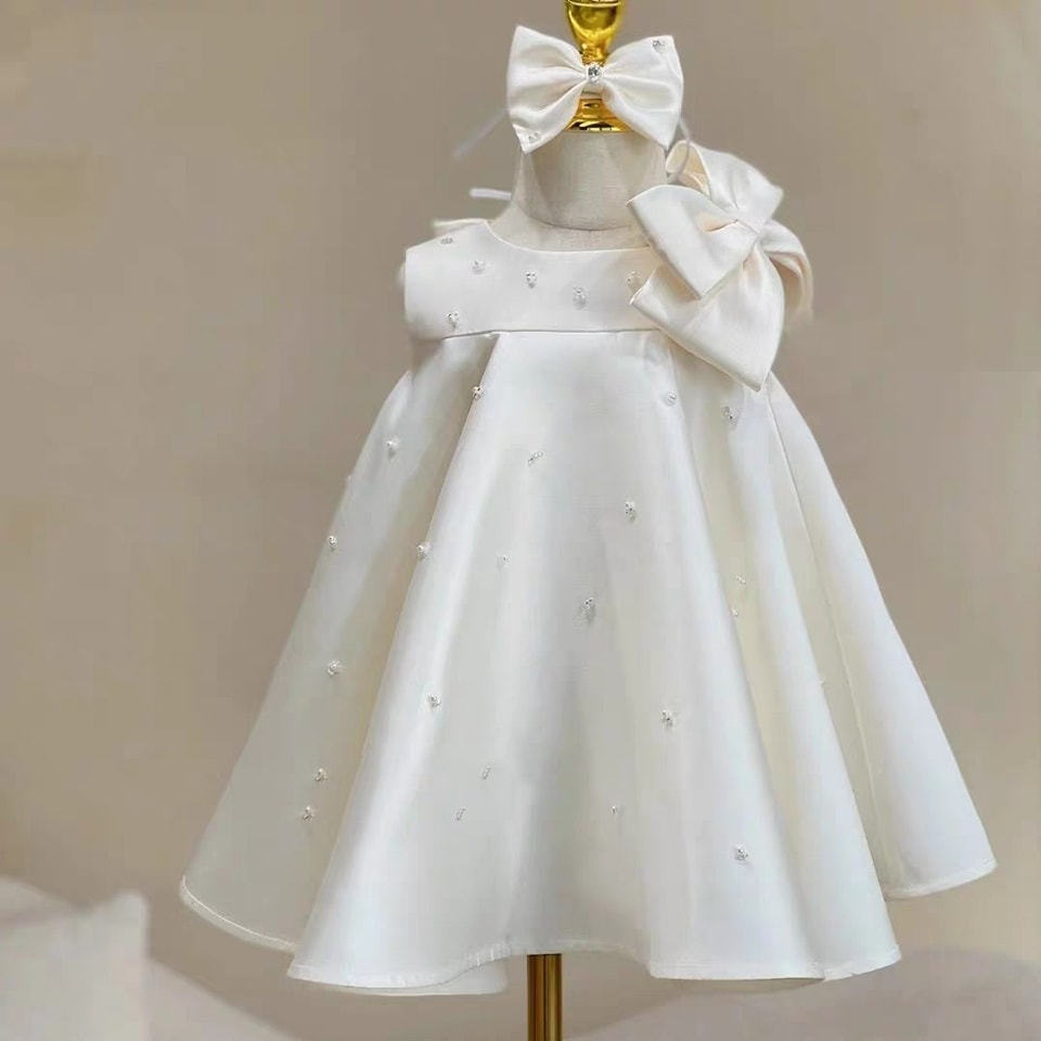 [🆕🇻🇳]  MMKID aims to bring kids the most high fashionable and high quality party design 🧑‍🧒❤️️👶⭐️ Baby Dress for little girls
 Available now at MMKID
#vaycongchua #babygirldress #cutebabygirl #babyphotography #babydress #princessdresses

 , shares-2✔️ , likes-39❤️️ , date-2024-06-02 04:35:51🇻🇳🇻🇳🇻🇳📰🆕