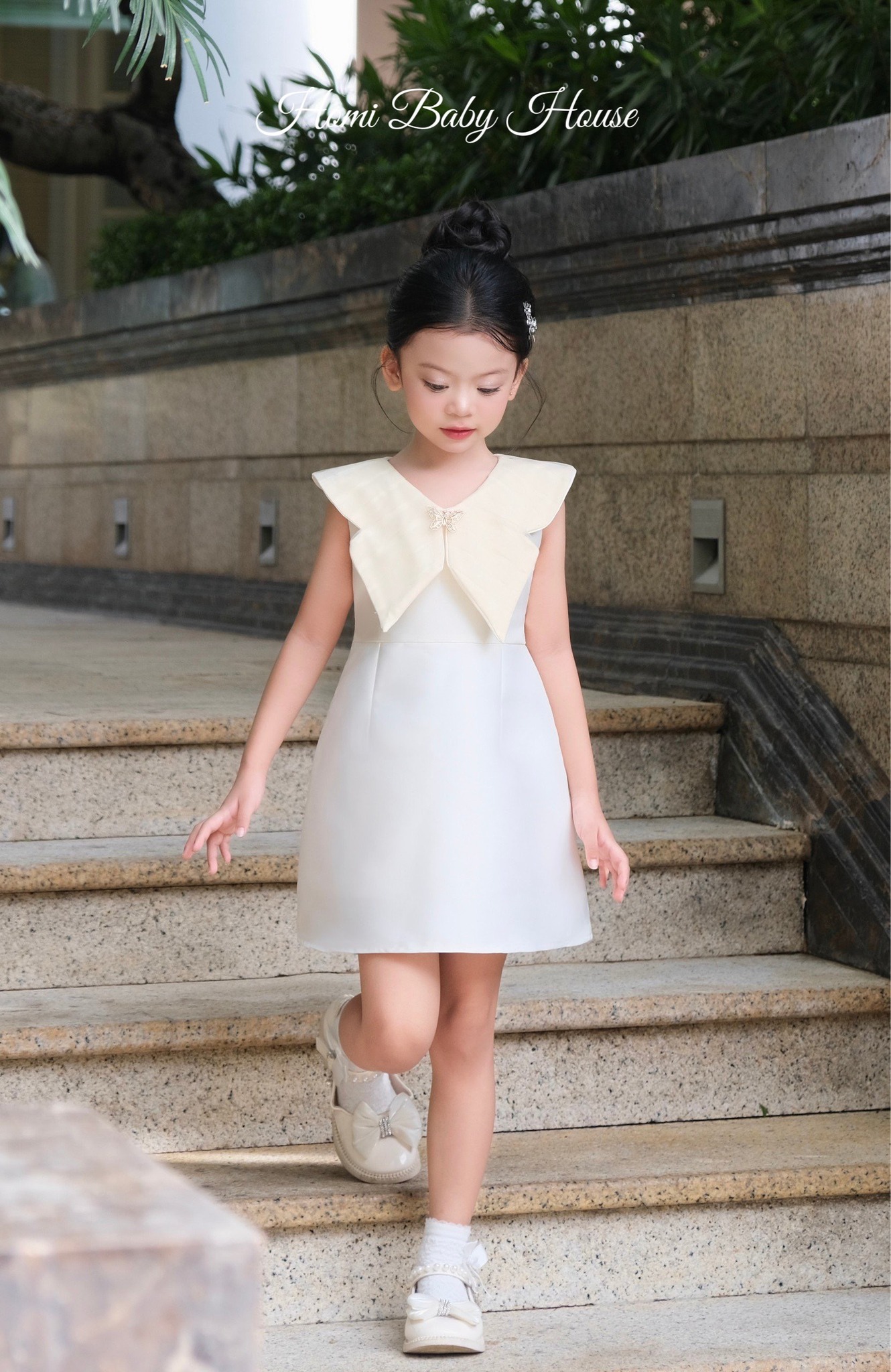 [🆕🇻🇳]  Homi baby house -Homi Baby House là thương hiêu đầm dạ hội , đầm công chúa cho bé tuổi từ 1-10 tuổi 🧑‍🧒❤️️👶⭐️ Đ𝒖̛̀𝒏𝒈 𝒉𝒐̉𝒊 𝒄𝒐𝒏 𝒃𝒂𝒐 𝒏𝒉𝒊𝒆̂𝒖 𝒕𝒖𝒐̂̉𝒊…
𝑪𝒐𝒏 𝒄𝒐̀𝒏 𝒏𝒉𝒐̉, 𝒄𝒖̛́ 𝒈𝒐̣𝒊 𝒄𝒐𝒏 𝒍𝒂̀ 𝑩𝑬́ 𝑰𝑼 

Lovely Dress  
Price sale : 275.000
𝗦𝗵𝗼𝗽𝗲𝗲 : 
𝐓𝐢𝐤𝐭𝐨𝐤 : @homibabyhousevn
—— , shares-5✔️ , likes-118❤️️ , date-2024-06-03 14:31:18🇻🇳🇻🇳🇻🇳📰🆕