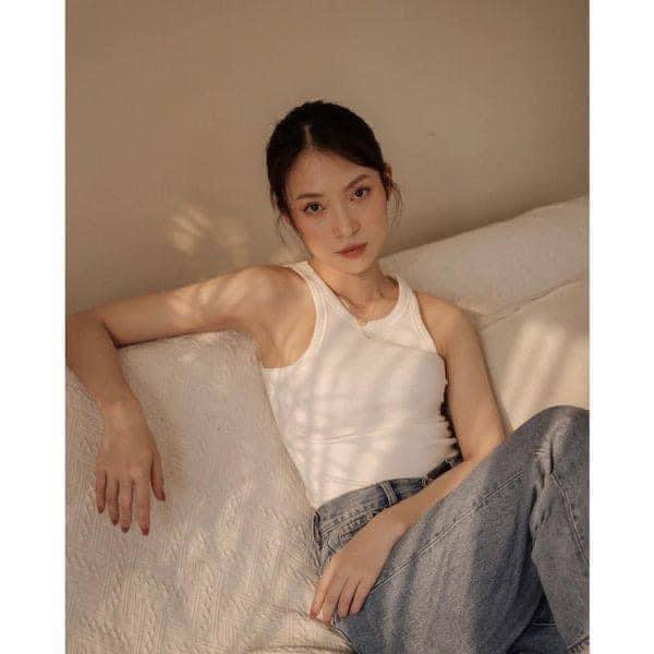 [🆕🇻🇳] Shop mẹ bé Hồng Ánh authenic 😎❤️️⭐️ Em gommm #free_công_deal_này_luôn nha mng uii. Sét 3 áo top lên kệ saleee sập em free công hôm zá tương tác hôm nayyy vtayyy chỉ #189k  thui ạ. mấy áo này  , shares-2✔️ , likes-65❤️️ , date-2024-06-07 16:03:40🇻🇳🇻🇳🇻🇳📰🆕