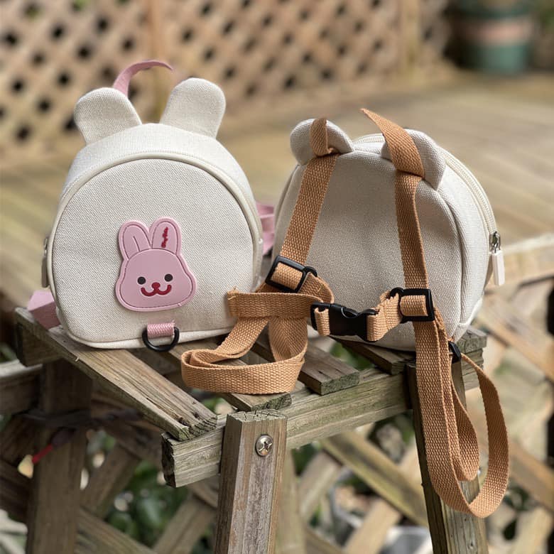 [🆕🇻🇳]  Hello Bébe ▪️ Shop chuyên order Quảng Châu 🧑‍🧒❤️️👶⭐️ Mua balo tặng kèm tag thêu tên bé 
 Chỉ trong post này nha các bác ơi 
 Zá ưu đãi đầu tháng #155k sẵn ship
 , shares-0✔️ , likes-5❤️️ , date-2024-06-06 21:41:05🇻🇳🇻🇳🇻🇳📰🆕