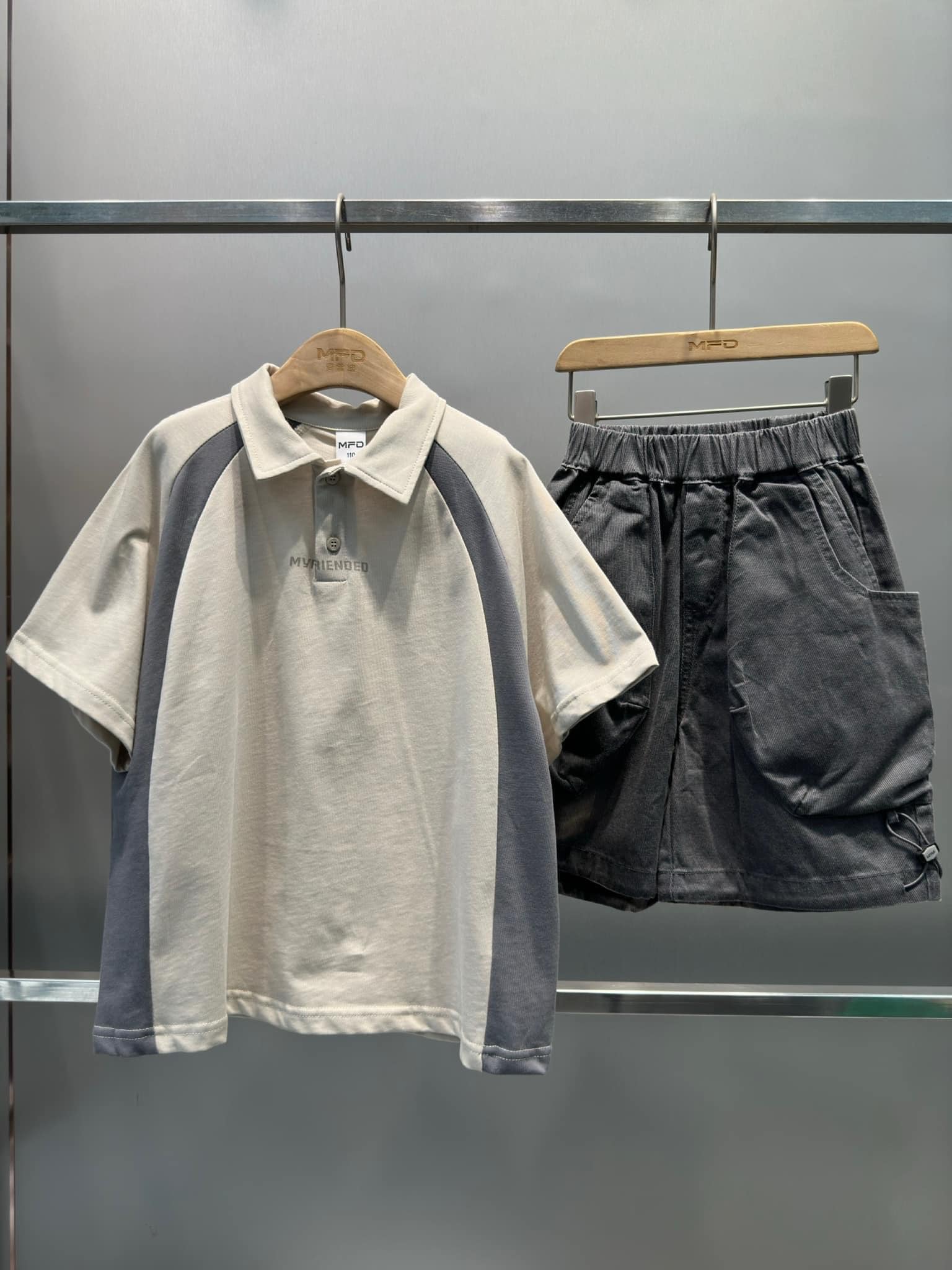 [🆕🇻🇳]  BỐP BỰ – Chuyên quần áo, giày dép, phụ kiện trẻ em cao cấp 🧑‍🧒❤️️👶⭐️ MFD e về nhiều ạ
 Ưng báo e nha mn   Size 110-160 form to
 Cho bé 23/58,60kg
 , shares-0✔️ , likes-0❤️️ , date-2024-06-09 08:25:21🇻🇳🇻🇳🇻🇳📰🆕