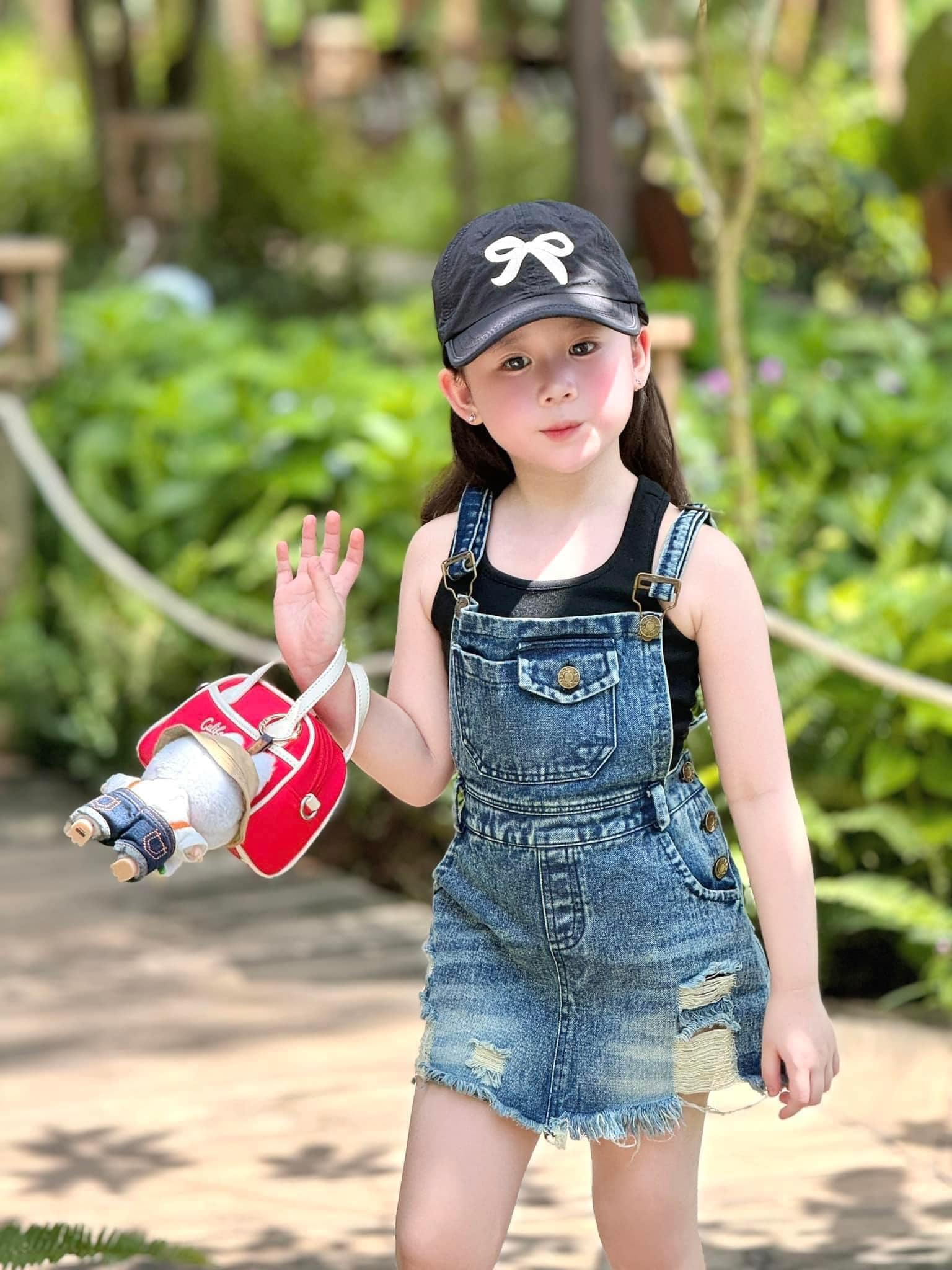 [🆕🇻🇳] Ula Lan Trần (Ula Namaste Yoga) – Hệ Thống Trung Tâm Đào Tạo Ula namaste Yoga 🧘 Top1Yoga 🤸🏻‍♀️ Lễ Bế Giảng Khóa Đào Tạo HLV Yoga 200H Quốc Tế K18 của Hệ Thống Ula Namaste Yoga
#UlaNamasteYoga
 , shares-0✔️ , likes-8❤️️ , date-2024-06-16 16:38:52🇻🇳🇻🇳🇻🇳📰🆕