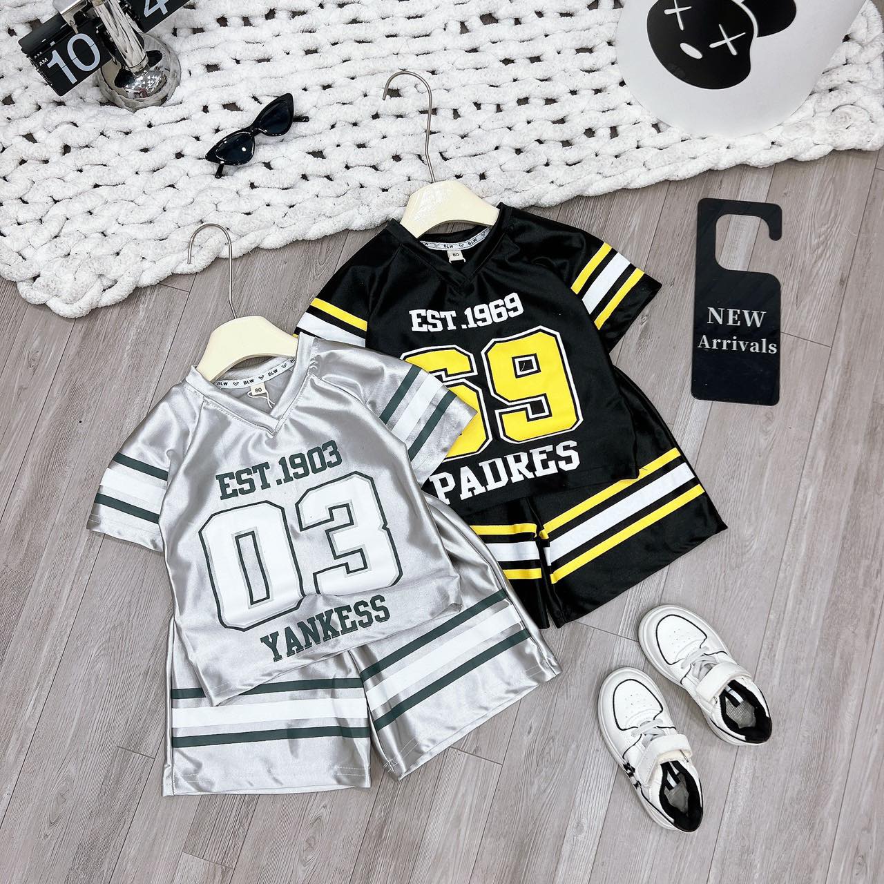 [🆕🇻🇳]Búp Store – Chuyên phụ kiện cho bé 🧑‍🧒❤️️👶⭐️ #69k/b #4b miễn ship   Bộ cotton xuất dư chất mềm mịn mát nha khách 
 Bé 6-16kg có Sz ạ .
 Ib hoặc (.) bài Búp tư vấn Sz và gửi thêm mẫu nha
 , shares-0✔️ , likes-5❤️️ , date-2024-06-21 14:05:32🇻🇳🇻🇳🇻🇳📰🆕
