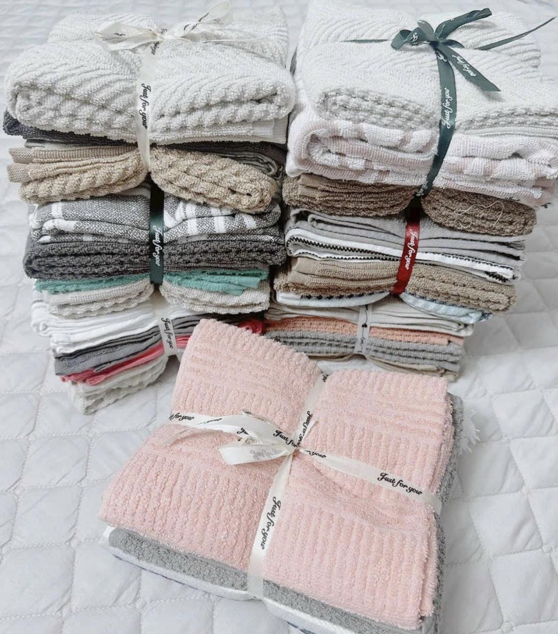 [🆕🇻🇳]  Ber Orion – Quần áo trẻ em – Sỉ 🧑‍🧒❤️️👶⭐️  SET 4 KHĂN AUTH HÀNG MỸ CỰC XỊN, HÃNG MẠNH #KOHL’S

Kt 40x70cm, set 4 cái #135k

Khăn hãng xịn nên cực thấm hút nước, khoản lau tóc thì nhanh khô lắm nhé  , shares-0✔️ , likes-1❤️️ , date-2024-06-26 19:51:41🇻🇳🇻🇳🇻🇳📰🆕