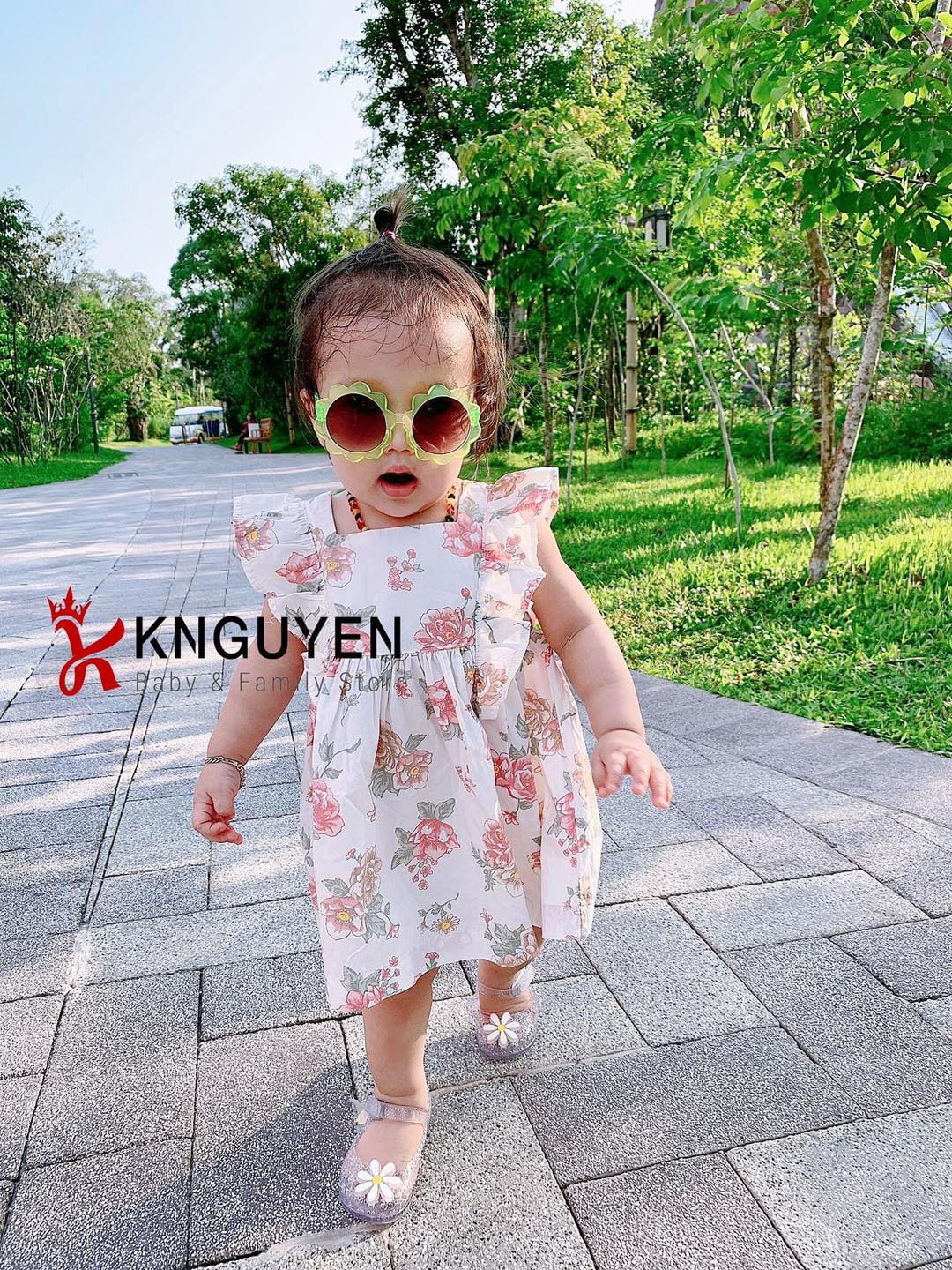 [🆕🇻🇳] Film’s house – Kid authentic – Mình nhận order quần áo trẻ em, người lớn Uk 🧑‍🧒❤️️👶⭐️ Váy bồng bềnh, chất vải 100% cotton nhé
 Shop sẵn sz 6-9m 9-12m 12-18m 3-4y
 Sale rer chưa từng có ạ
#189k, mẹ mua k phải lăn tăn gì ạ
 , shares-0✔️ , likes-0❤️️ , date-2024-07-05 12:59:58🇻🇳🇻🇳🇻🇳📰🆕