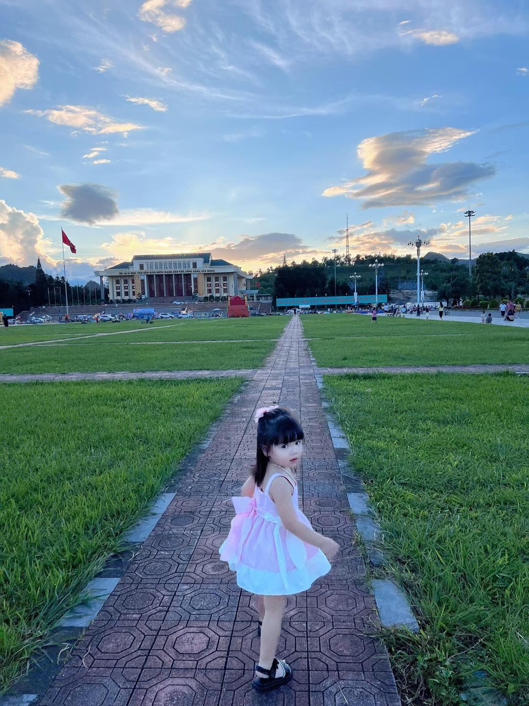 [🆕🇻🇳] Emily Jane – Váy đầm công chúa thiết kế cho bé 🧑‍🧒❤️️👶⭐️  Shopee: 
 , shares-0✔️ , likes-0❤️️ , date-2024-07-06 13:54:13🇻🇳🇻🇳🇻🇳📰🆕