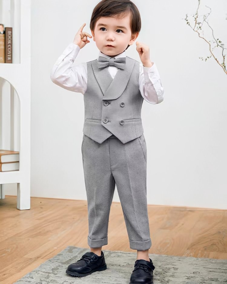 [🆕🇻🇳]  MMKID aims to bring kids the most high fashionable and high quality party design 🧑‍🧒❤️️👶⭐️ Little boy’s vest in Grey for birthday party, wedding, event
 Available now at MMKID
#vestchobeditiec #boysuits #suitstyle #vestchobe #thoitrangbetrai #sui , shares-0✔️ , likes-2❤️️ , date-2024-07-03 16:19:55🇻🇳🇻🇳🇻🇳📰🆕