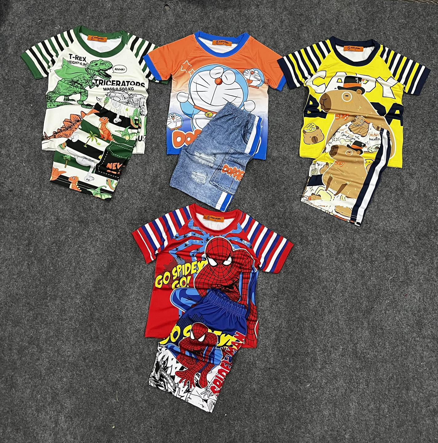 [🆕🇻🇳] Quần Áo Trẻ Em Thegioiconyeu – ✨ CHUYÊN QUẦN ÁO BÉ TRAI – NÓN – PHỤ KIỆN 🧑‍🧒❤️️👶⭐️  Thêm ngay bộ quần áo này vào tủ đồ để được “ĐÁNG YÊU” nhất đêm nay cho “cục cưng” của chị em chúng mình nhé !

 Bộ Thun Lạnh Họa Tiết Siêu Cưng
 Size : 8k , shares-0✔️ , likes-0❤️️ , date-2024-07-10 01:07:33🇻🇳🇻🇳🇻🇳📰🆕