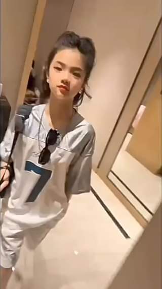 [🆕🇻🇳]  Tiệm Nhà Bơ – Tiệm chuyên đồ trẻ em Quảng Châu, mang style Hàn Quốc năng động cho bé 🧑‍🧒❤️️👶⭐️ Set xám cưng
 Sz90-140
 , shares-0✔️ , likes-6❤️️ , date-2024-07-08 19:57:46🇻🇳🇻🇳🇻🇳📰🆕