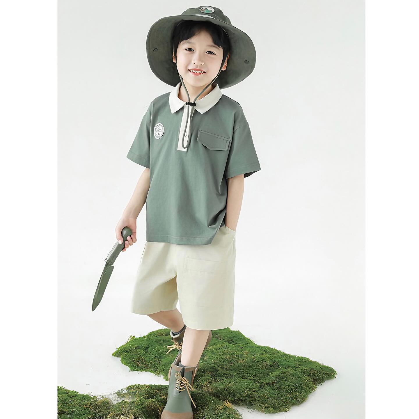 [🆕🇻🇳]  Penguin Bebe – Chuyên order cho bé 🧑‍🧒❤️️👶⭐️ Chiếc áo polo đang được sale giá siuuu ngọt ONLY #199k/chiếc. Hai tone màu xinh xỉu tranh thủ săn cho bé iu ngay thui các mom ơiii
Màu xanh: 80-90-100cm
Mà , shares-0✔️ , likes-0❤️️ , date-2024-07-09 01:47:19🇻🇳🇻🇳🇻🇳📰🆕