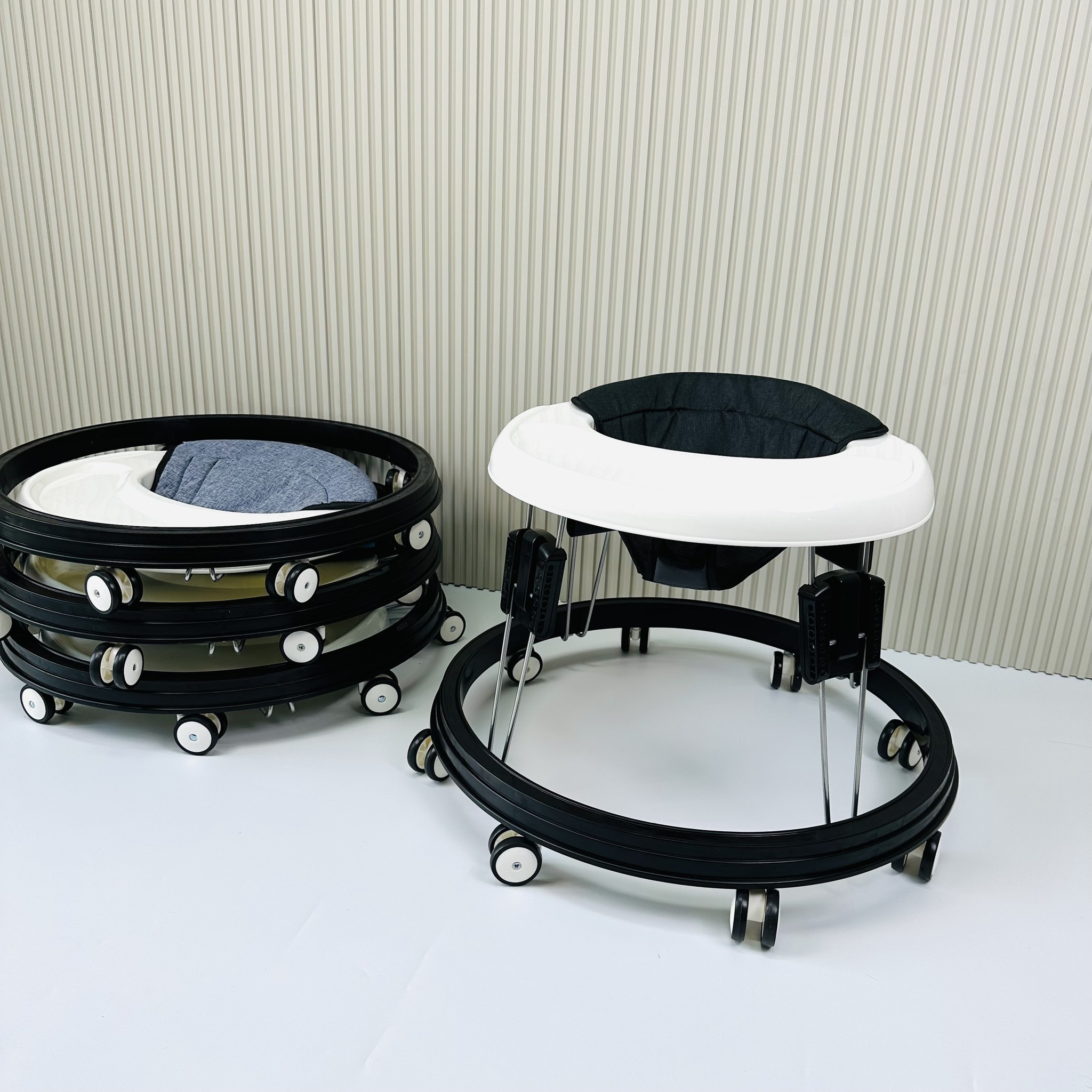 [🆕🇻🇳] À ơi baby – Đồ em bé, Đồ trẻ em 🧑‍🧒❤️️👶⭐️ [ THANH LÝ NGHỈ BÁN ] HÀNG MỚI 100% ạ
Em nghỉ bán cửa hàng còn ít xe tròn tập đi mới 100% nguyên hộp cần thanh lý ạ
Giá 295k
Hoặc đặt qua shopee để được mi , shares-0✔️ , likes-0❤️️ , date-2024-07-09 16:23:20🇻🇳🇻🇳🇻🇳📰🆕