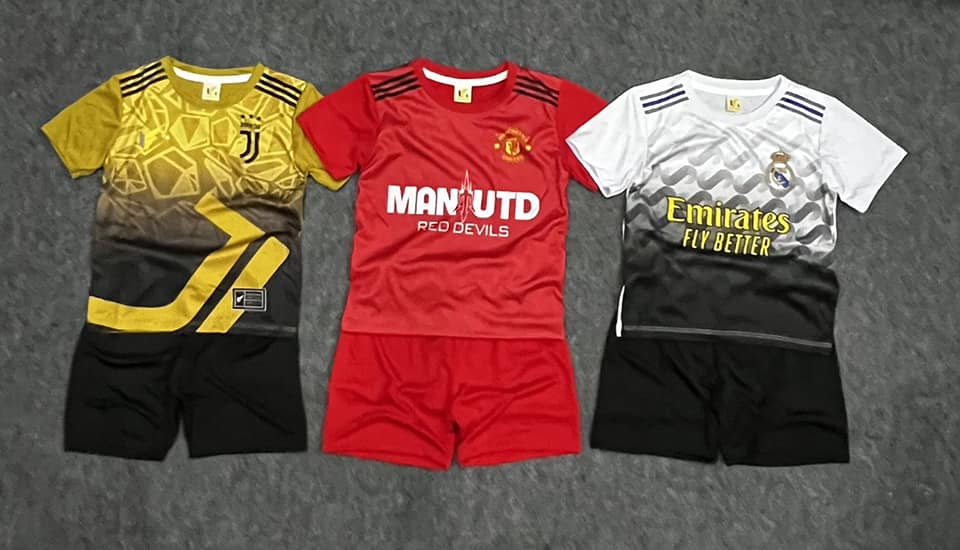 [🆕🇻🇳] Quần Áo Trẻ Em Thegioiconyeu – ✨ CHUYÊN QUẦN ÁO BÉ TRAI – NÓN – PHỤ KIỆN 🧑‍🧒❤️️👶⭐️ KHÁCH IU PÍT TIN GÌ CHƯA 
TRỘM ZÍA BỘ THỂ THAO ĐÁ BANH VẪN NỔ ĐƠN LIÊN TỤC MỖI NGÀY 
 Size 10kg – 75kg 
 Mom chỉ có lựa mẫu rùi chốt rốp rẻng là auto có đơ , shares-0✔️ , likes-3❤️️ , date-2024-07-10 23:00:06🇻🇳🇻🇳🇻🇳📰🆕