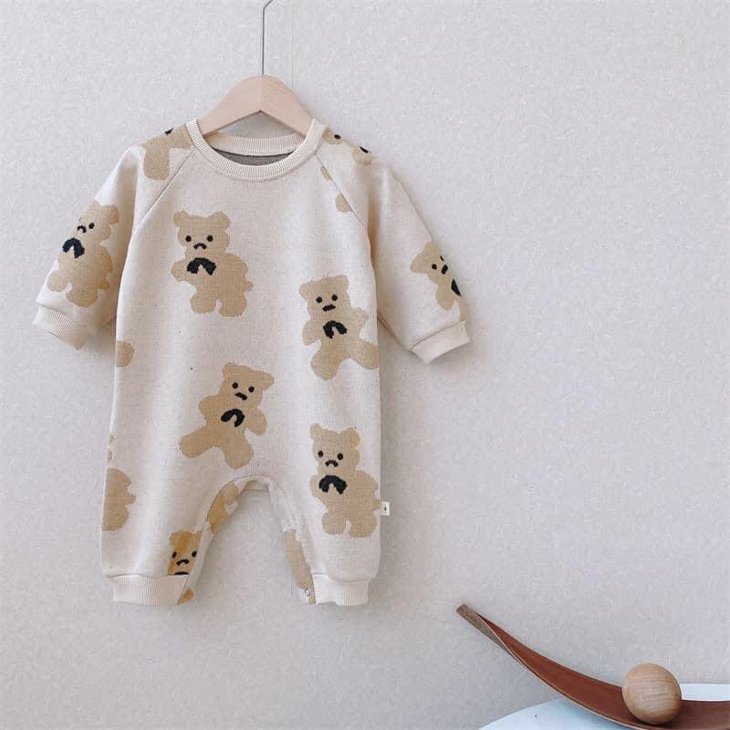 [🆕🇻🇳] HAPPY HIPPO – chuyên đồ trẻ em – Lullaby vnxk 😎❤️️⭐️  𝗝𝘂𝗺𝗽𝘀𝘂𝗶𝘁 𝗹𝗲𝗻 𝗛𝗮̀𝗻 𝗰𝗮𝗼 𝗰𝗮̂́𝗽
 Đúng chất len dày sang- xịn- mịn , họa tiết gấu đáng yêu
 Cúc bấm đũng, bo viền giữ ấm cực tốt cho bé
 Lẻ size 80 1c duy nhất , shares-0✔️ , likes-0❤️️ , date-2022-01-21 01:04:59🇻🇳🇻🇳🇻🇳📰🆕