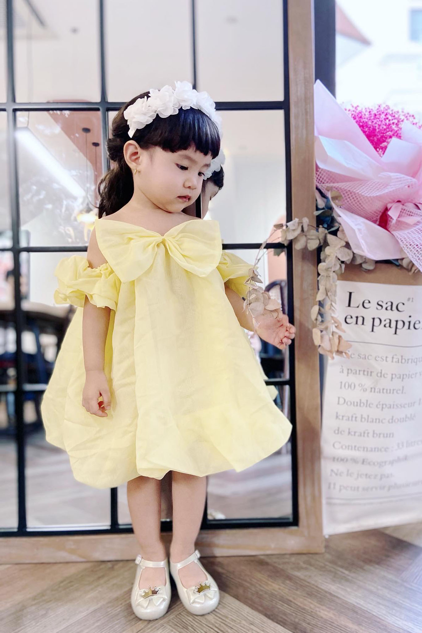[🆕🇻🇳] Elena Kids – Thời Trang Thiết Kế Bé Gái – Thương hiệu thời trang cao cấp cho bé với những mẫu váy thiết kế riêng độc quyền 🧑‍🧒❤️️👶⭐️ Mẫu đầm bí độc đáo, nhẹ nhàng rất thích hợp với mùa hè nóng bức. Mẹ chưa biết chọn đồ gì cho bé đi chơi mùa hè này, hãy ghé ngay Elena Kids để xem mẫu đầm  , shares-10✔️ , likes-26❤️️ , date-2023-06-04 00:00:02🇻🇳🇻🇳🇻🇳📰🆕