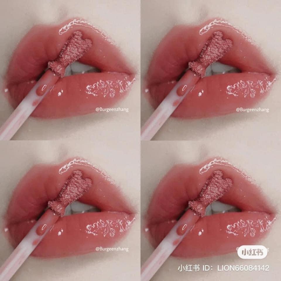 [🆕🇻🇳]  Chickbaby order Uk – Hàng xách tay mẹ và bé – Chuyên order đồ auth các hãng uk, us: HM, NEXT, GEORGE, MATALAN… 🧑‍🧒❤️️👶⭐️ Kèo thơm đây ạ 𝗦𝗢𝗡 𝗞𝗘𝗠 𝐐𝐔Ố𝐂 𝐃Â𝐍 𝗖𝗛𝗔𝗥𝗟𝗢𝗧𝗘 𝗧𝗜𝗟𝗕𝗨𝗥𝗬 𝗪𝗢𝗡𝗦 mới ra lun mà em đã có Deal ngon rồi!!!!
  Màu WALK OF NO SAME đỏ hồng nâu 
ZÁ HUỶ DIỆT #250k/cây min , shares-0✔️ , likes-3❤️️ , date-2023-08-23 14:17:35🇻🇳🇻🇳🇻🇳📰🆕