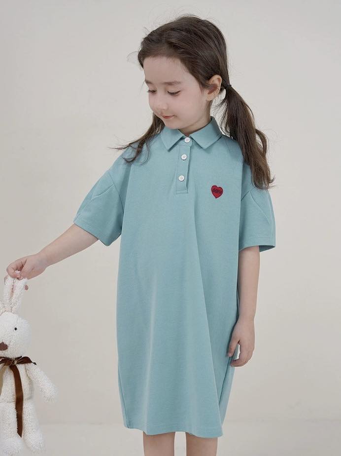 [🆕🇻🇳] danchau – Từ tình yêu dành cho những công chúa nhỏ 💓 🧑‍🧒❤️️👶⭐️ TA NÓI ĐẸP NHỨC CÁI NÁCH

Không quá cầu kỳ trong kiểu dáng, mẫu váy mang tới cảm nhận bay bổng, phóng khoáng trong từng đường cắt may cùng thiết kế tinh tế , shares-1✔️ , likes-6❤️️ , date-2024-04-27 15:18:13🇻🇳🇻🇳🇻🇳📰🆕