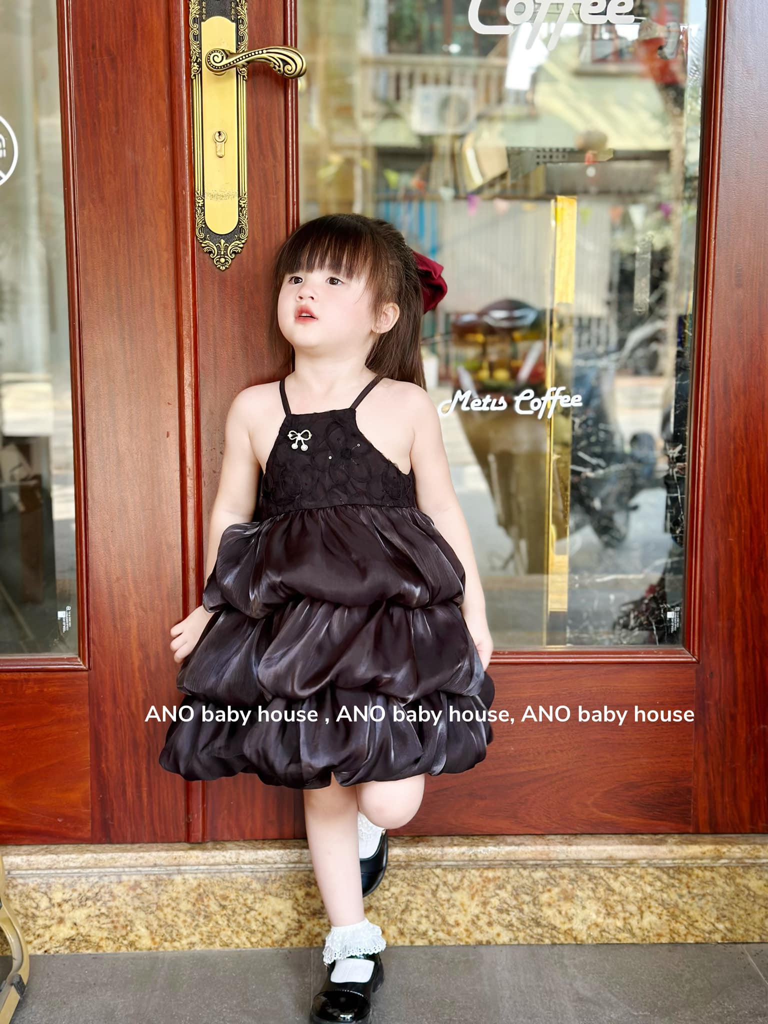 [🆕🇻🇳] ANO baby house- Chuyên đầm trẻ em thiết kế với chất liệu cao cấp 🧑‍🧒❤️️👶⭐️ ĐEN SANG CHẢNH ĐEN TIỂU THƯ
 , shares-1✔️ , likes-11❤️️ , date-2024-05-16 15:03:47🇻🇳🇻🇳🇻🇳📰🆕