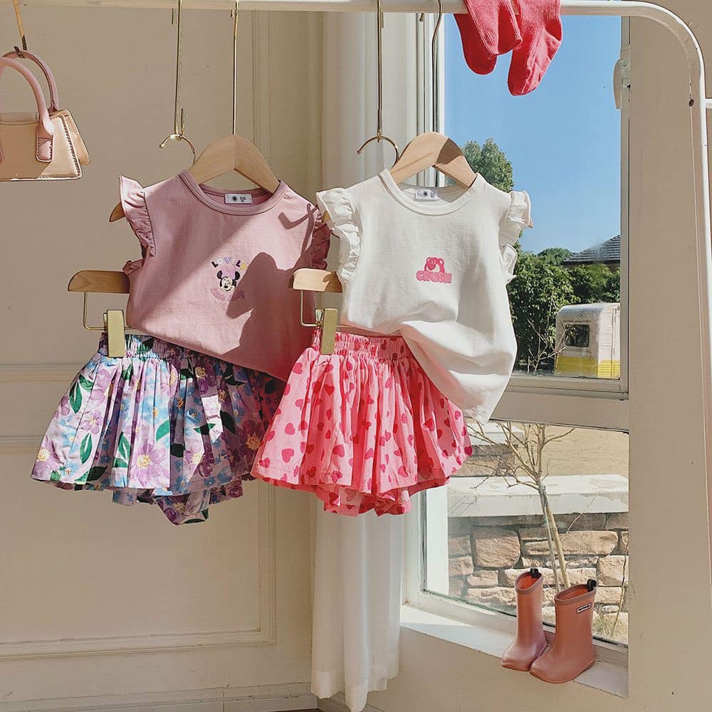 [🆕🇻🇳] Cami House – Order & Có sẵn hàng Baby & Kid Authentic 😎❤️️⭐️ #165k/set 2b
 Set 2 bộ áo cánh tiên mix cv hoa xoè xinh quá  Cả 1 bầu trời hoa lá sặc sỡ rực rỡ luôn  
 Bảng sz THAM KHẢO:
 sz 100 : 9-12kg
 Sz 110: 12-15k , shares-0✔️ , likes-8❤️️ , date-2024-06-06 22:05:13🇻🇳🇻🇳🇻🇳📰🆕