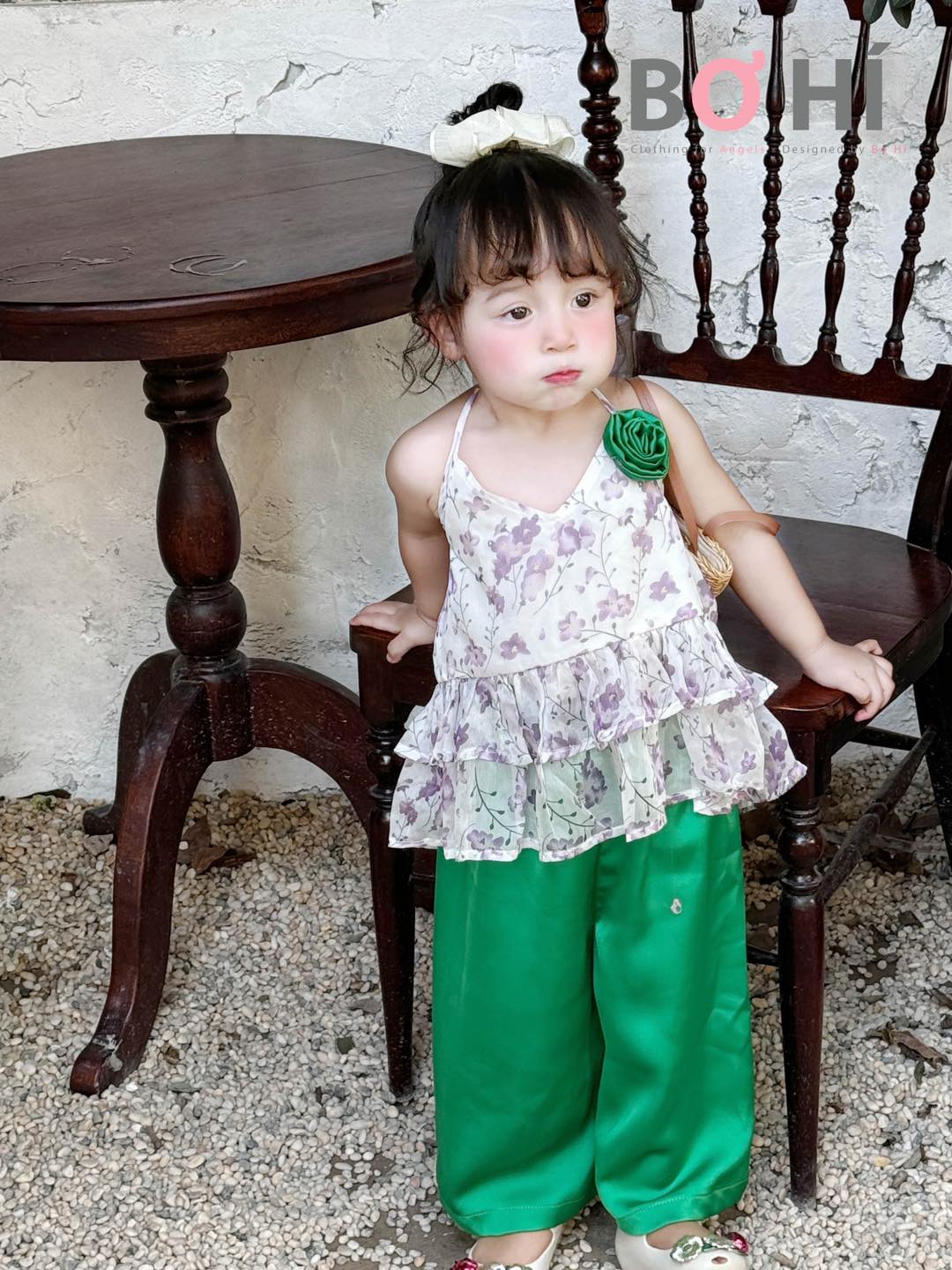 [🆕🇻🇳]  Bơ Hí – Thương hiệu thời trang thiết kế cao cấp dành cho mẹ và bé đẹp 🧑‍🧒❤️️👶⭐️  Đ𝐚́𝐧𝐠 𝐲𝐞̂𝐮  đ𝐢𝐞̂̉𝐦 𝐤𝐡𝐨̂𝐧𝐠 𝐜𝐨́ 𝐧𝐡𝐮̛𝐧𝐠 
 Mẹ mua bé mặc hè mát mẻ, mặc tới Trung Thu rước đèn luôn ạ 
 Bơ có ship Cod và kiểm hàng trước khi nhận ạ
 Bé #280k , shares-0✔️ , likes-5❤️️ , date-2024-06-11 22:21:32🇻🇳🇻🇳🇻🇳📰🆕