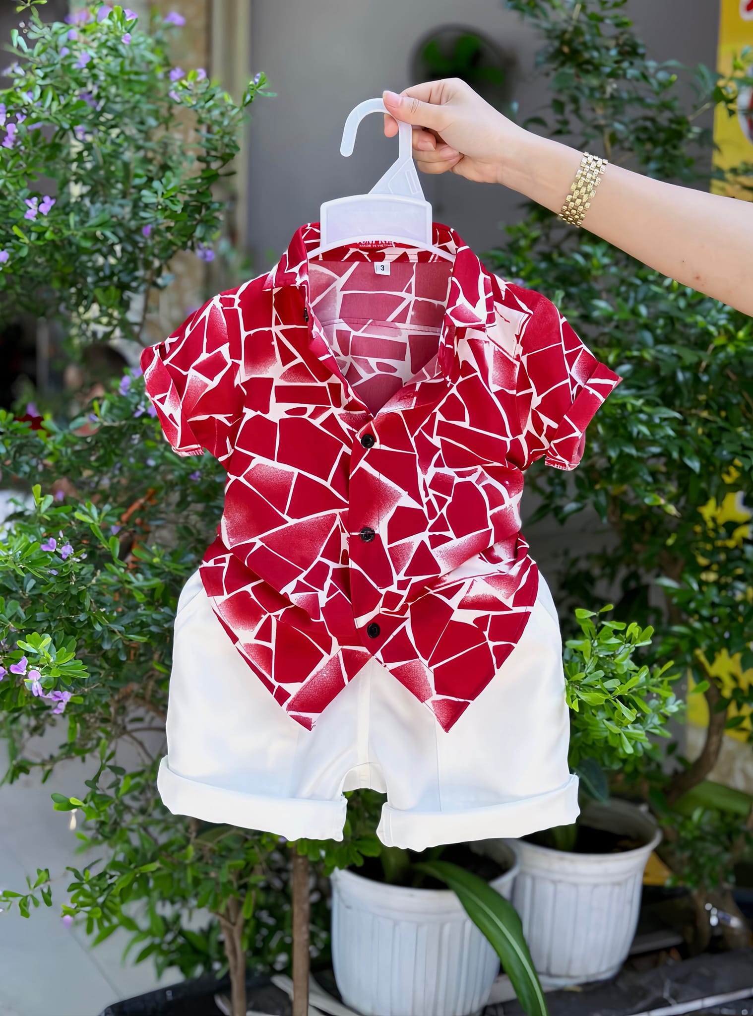 [☕️🇻🇳] The Comma coffee 🥤 Top1Coffee ☕️ Cuối tuần chill  ______
 The Comma Coffee
 21 Hoa Mai, phường 2, quận Phú Nhuận 
 Opening hour | 8:00 – 22:00
 Online order: Gra , shares-0✔️ , likes-0❤️️ , date-2024-06-22 02:35:24🇻🇳🇻🇳🇻🇳📰🆕