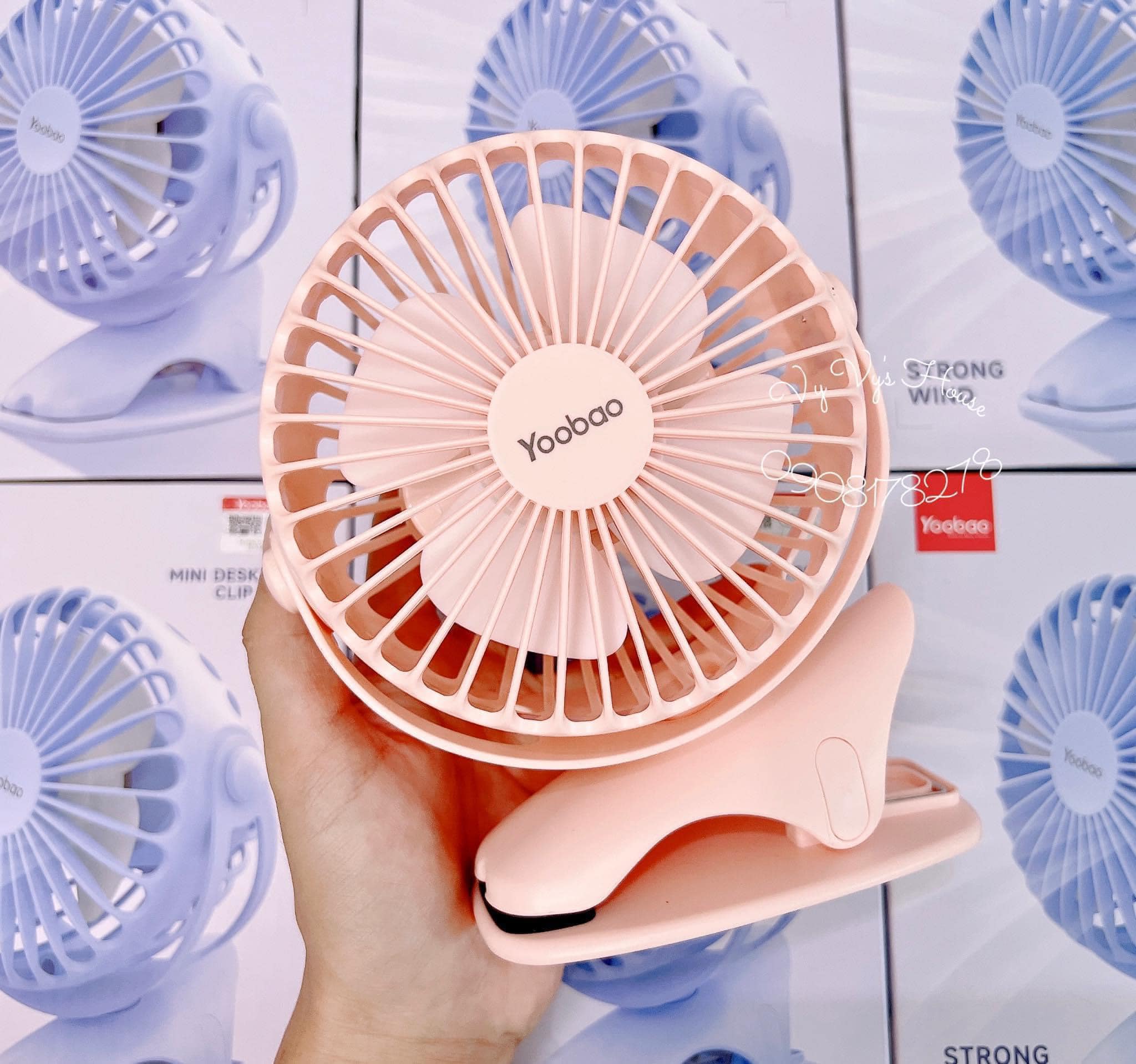 [🆕🇻🇳]  Vy Vy’s House – Chuyên đồ cho Mẹ và Bé 🧑‍🧒❤️️👶⭐️  Giảm bill 2% – 5% cho bill từ 500K 

 #QUẠT_KẸP_YOOBAO- 6400MAH 3 CẤP GIÓ – ĐÁNH BAY NẮNG NÓNG MÙA HÈ 

 Có 4 màu: xanh nhạt, xanh mint, vàng, hồng 

Vì s , shares-1✔️ , likes-4❤️️ , date-2024-06-24 12:10:23🇻🇳🇻🇳🇻🇳📰🆕