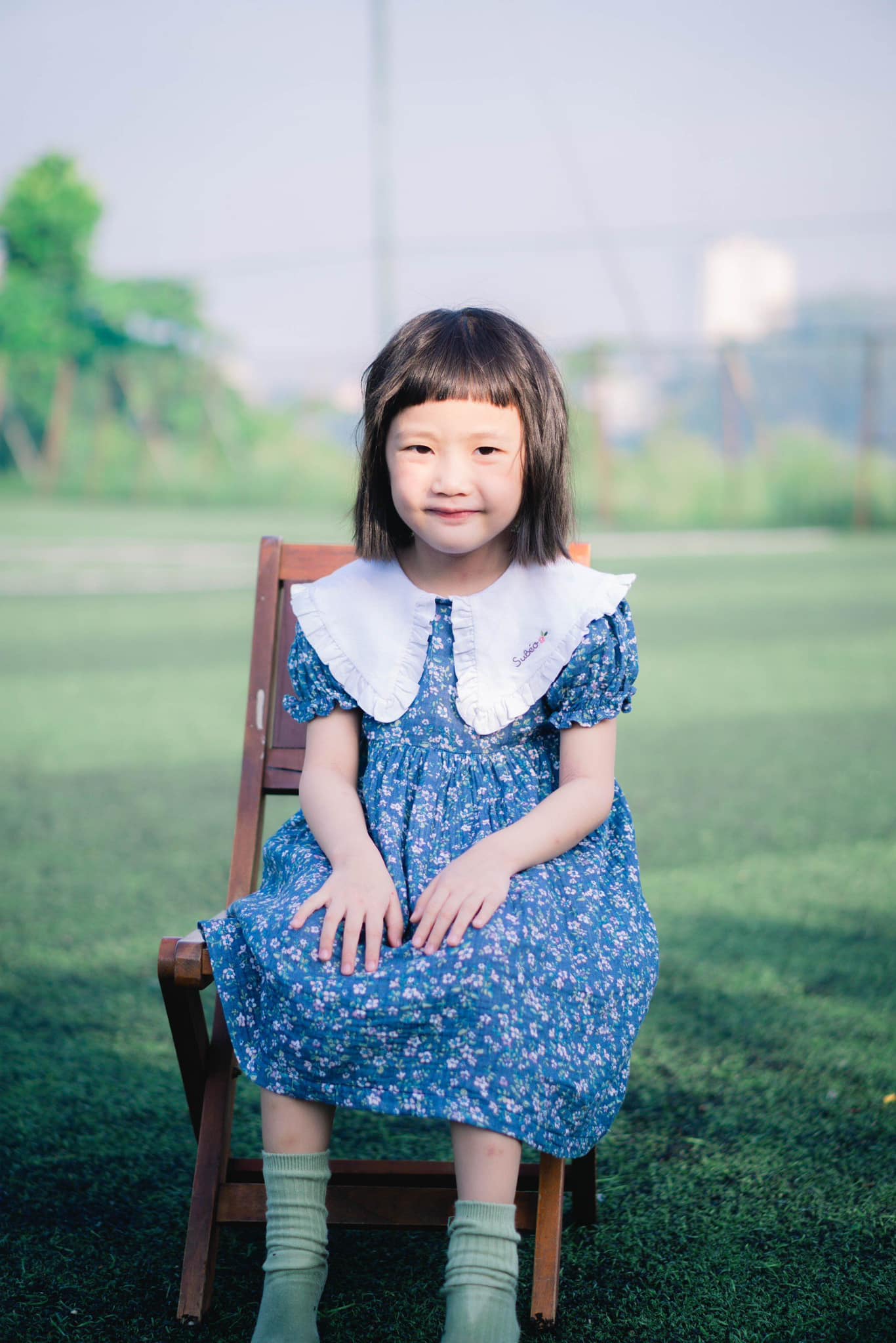 [🆕🇻🇳] Su Béo – Thời trang thiết kế cho bé yêu – Designs for our loves ♥ 🧑‍🧒❤️️👶⭐️ Chụp mẫu buổi sáng lúc mặt trời vừa mọc thì đẹp á, mà hổng hiểu sao sáng nào dậy mắt cũng còn có đúng 2 đường kẻ, tóc tai thì xẹp lép trông hơi buồn cười t , shares-0✔️ , likes-28❤️️ , date-2024-06-28 01:13:34🇻🇳🇻🇳🇻🇳📰🆕