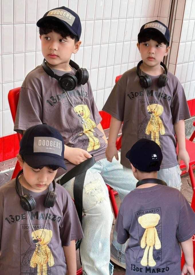 [🆕🇻🇳] Giang Kids- thời trang cao cấp cho bé 🧑‍🧒❤️️👶⭐️ Em còn 3 áo  demazo gấu máy tặng kèm gấu ! 
 Sale 199k 
 3 ÁO CUỐI CÙNG Ạ!!!!!
 , shares-1✔️ , likes-0❤️️ , date-2024-07-01 14:58:30🇻🇳🇻🇳🇻🇳📰🆕