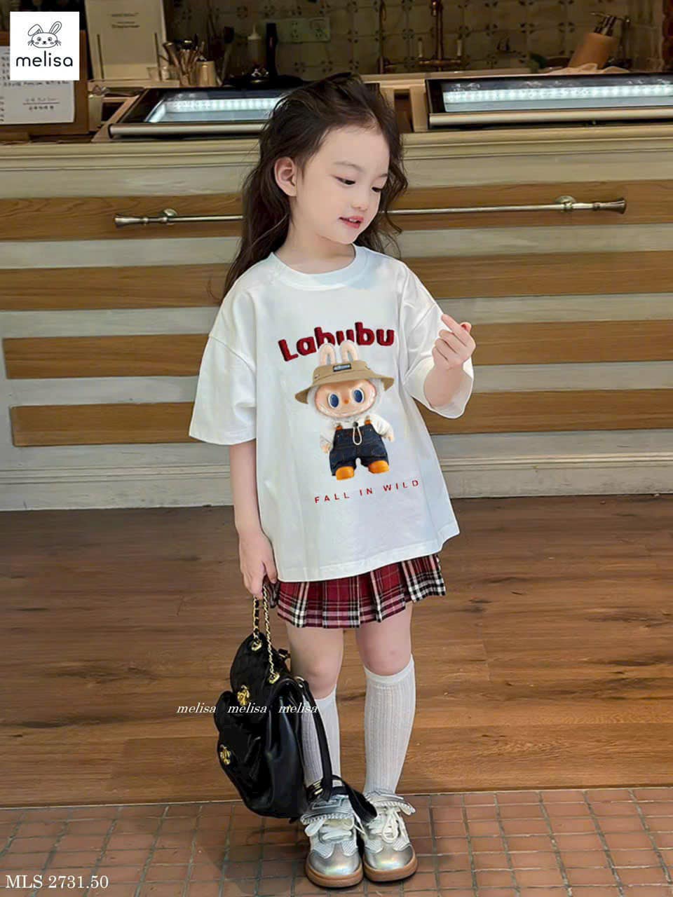 [🆕🇻🇳] Emikids – thời trang trẻ em xuất xịn – Sỉ lẻ thời trang trẻ em 🧑‍🧒❤️️👶⭐️ 160k
 LaBuBu giờ hot lắm ạ. 
 Hình in giặt thoải mái ạ Nguyên sét bé mặc đi học đi chơi đều ok lắm ạ  𝐒𝐢𝐳𝐞 𝐛é 
 Size 100: 9-11kg 
 Size 110: 11-14kg 
 Size , shares-0✔️ , likes-2❤️️ , date-2024-07-03 19:24:52🇻🇳🇻🇳🇻🇳📰🆕