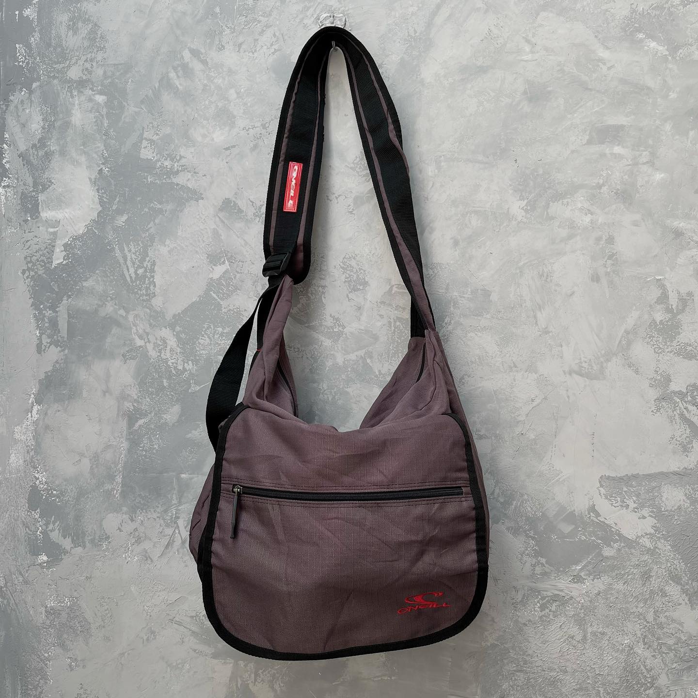 [🆕🇻🇳] Tiệm của Xoăn – Mua sắm & bán lẻ 🧑‍🧒❤️️👶⭐️ SOLD
Túi chéo( On.eill)
– Size ngang 53cm, cao 35cm
– Cond 8/9 hình 9,10 bên trong có hở keo( sờ vô không rít ạ, đã giặt nên yên tâm ạ), hình 4 có xước vải , shares-0✔️ , likes-0❤️️ , date-2024-07-08 17:00:03🇻🇳🇻🇳🇻🇳📰🆕