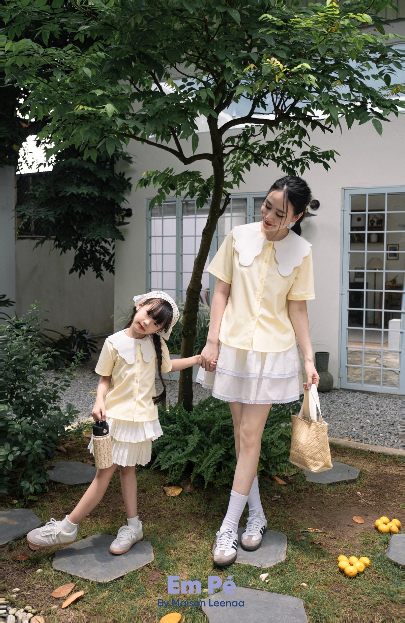 [🆕🇻🇳] 𝐄𝐦 𝐩𝐞́ 𝐛𝐲 𝐌𝐚𝐢𝐬𝐨𝐧 𝐋𝐞𝐞𝐧𝐚𝐚 – Đồ trẻ em 🧑‍🧒❤️️👶⭐️ 𝗦𝘂𝗻𝘀𝗵𝗶𝗻𝗲 & 𝗹𝗶𝘁𝘁𝗹𝗲 𝘀𝘂𝗻𝘀𝗵𝗶𝗻𝗲
 You’re my sunshine
 My only sunshine
 You make me happy when skies are grey..
 𝙷𝚊𝚒 𝚖𝚎̣ 𝚌𝚘𝚗 𝚖𝚊̣̆𝚌 𝚊́𝚘 𝙽𝚊̆́𝚗𝚐
 , shares-37✔️ , likes-523❤️️ , date-2024-07-07 01:25:46🇻🇳🇻🇳🇻🇳📰🆕